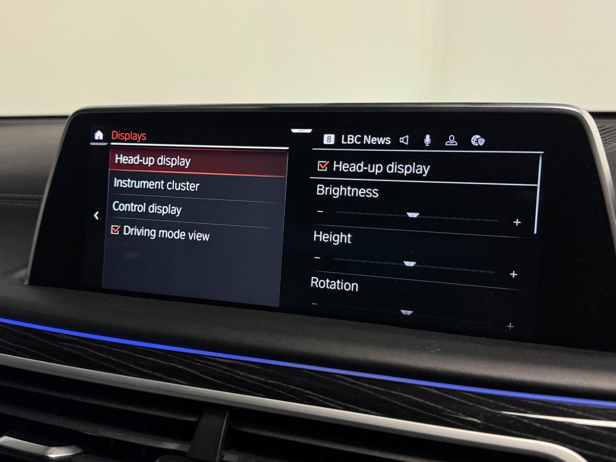 BMW 7 Series view 52