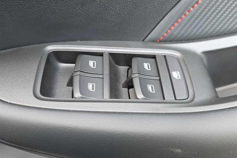 MG ZS view 16