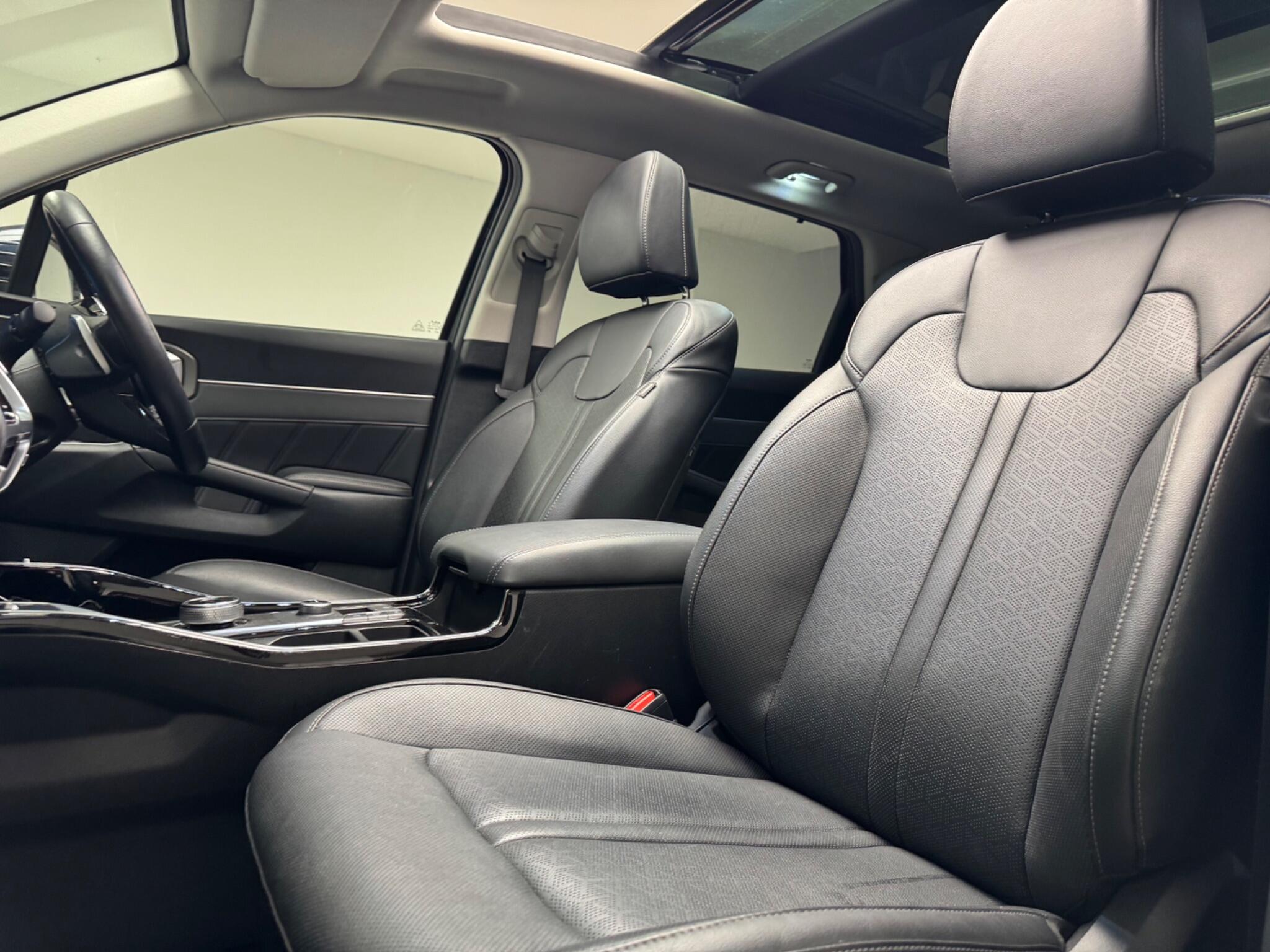 Kia Sorento view 24