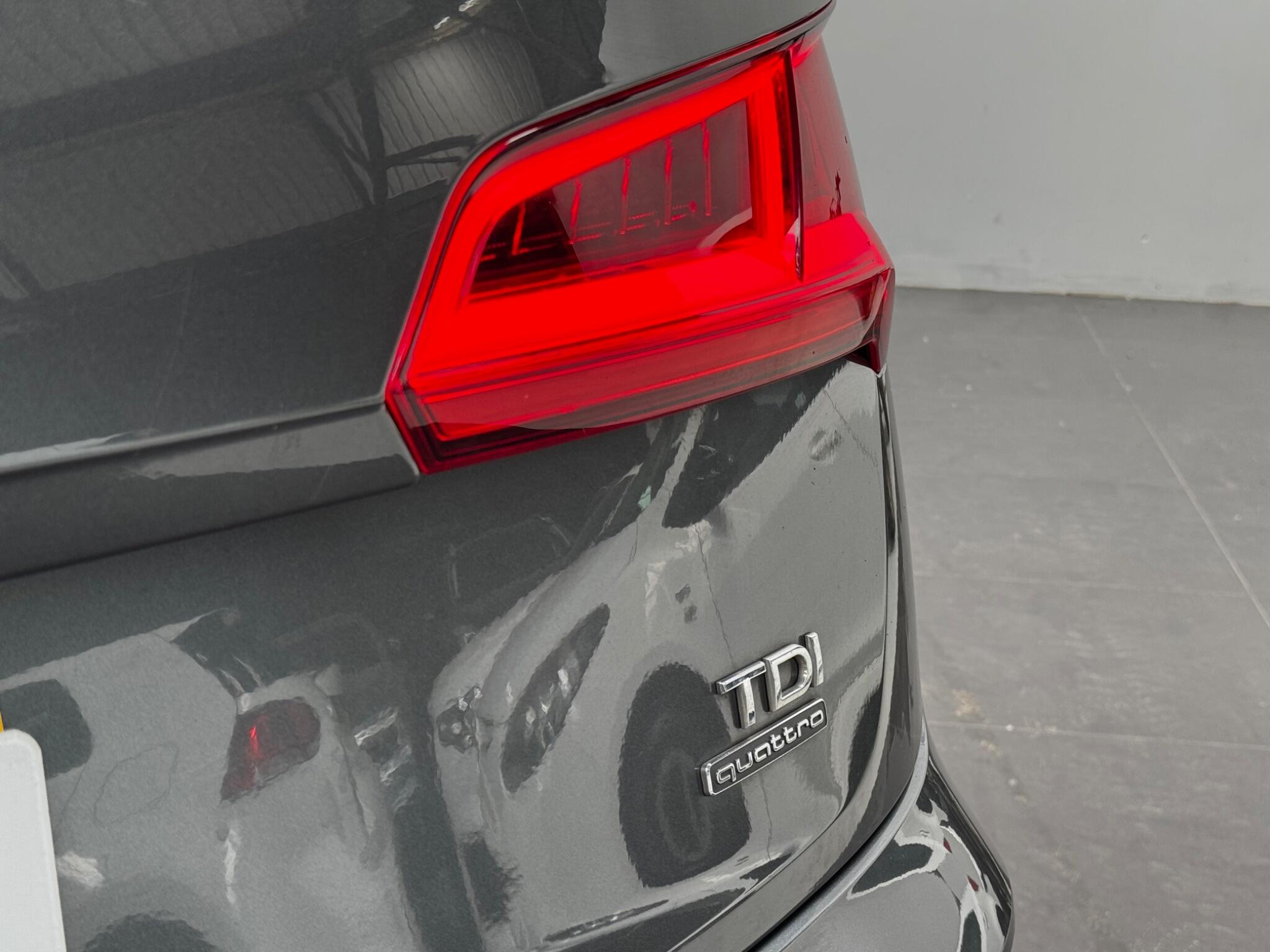 Audi Q5 view 27