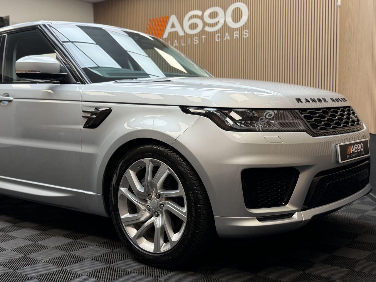 Land Rover Range Rover Sport view 13