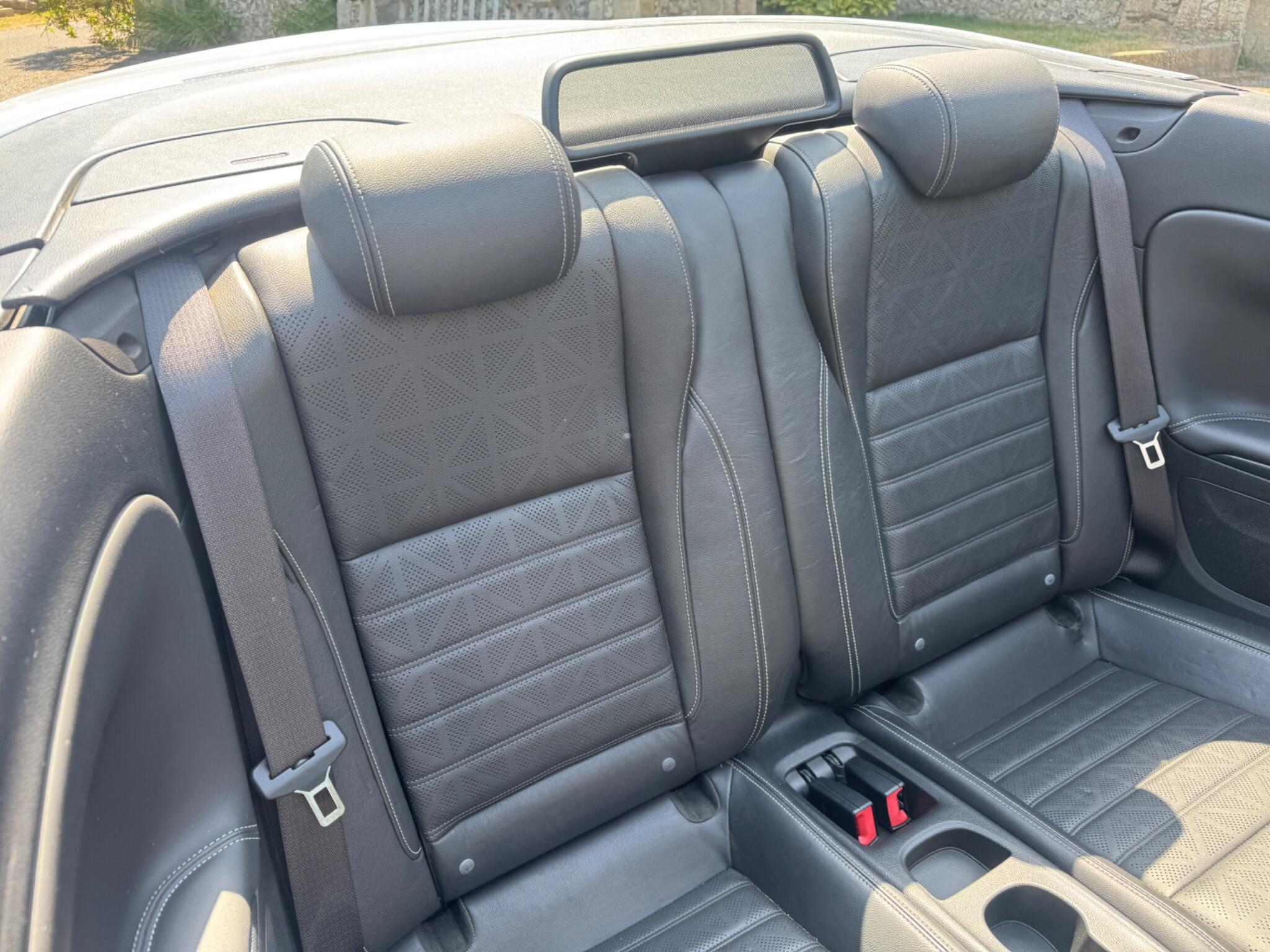 Vauxhall Cascada view 36