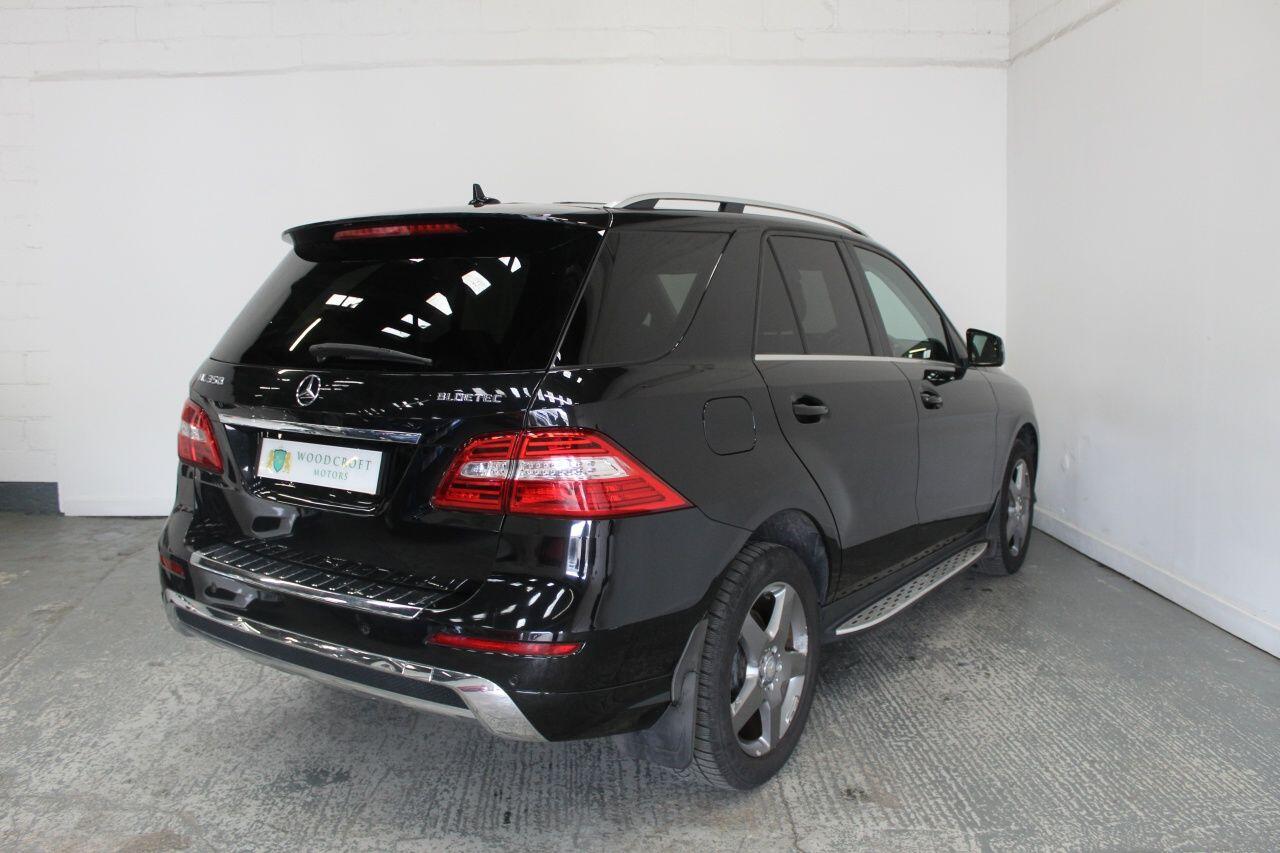 Mercedes-Benz M-Class view 8
