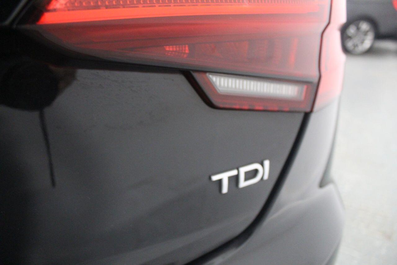 Audi A4 view 20