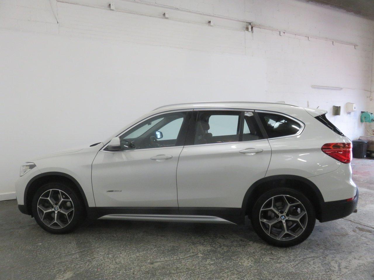 BMW X1 view 10