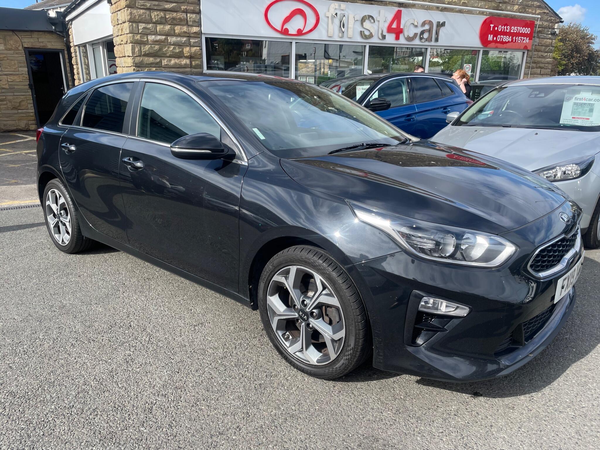 Kia Ceed view 4