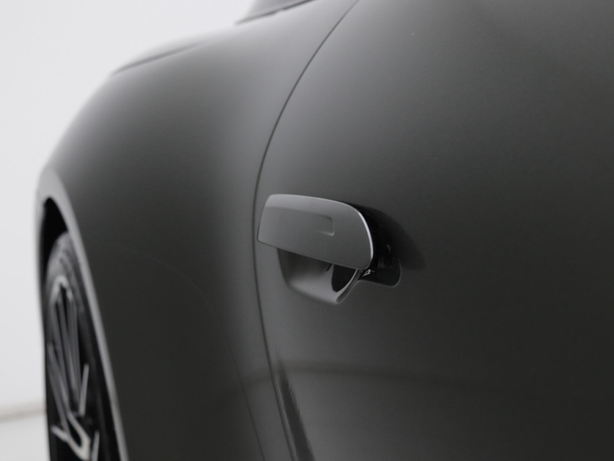 Porsche 911 view 29