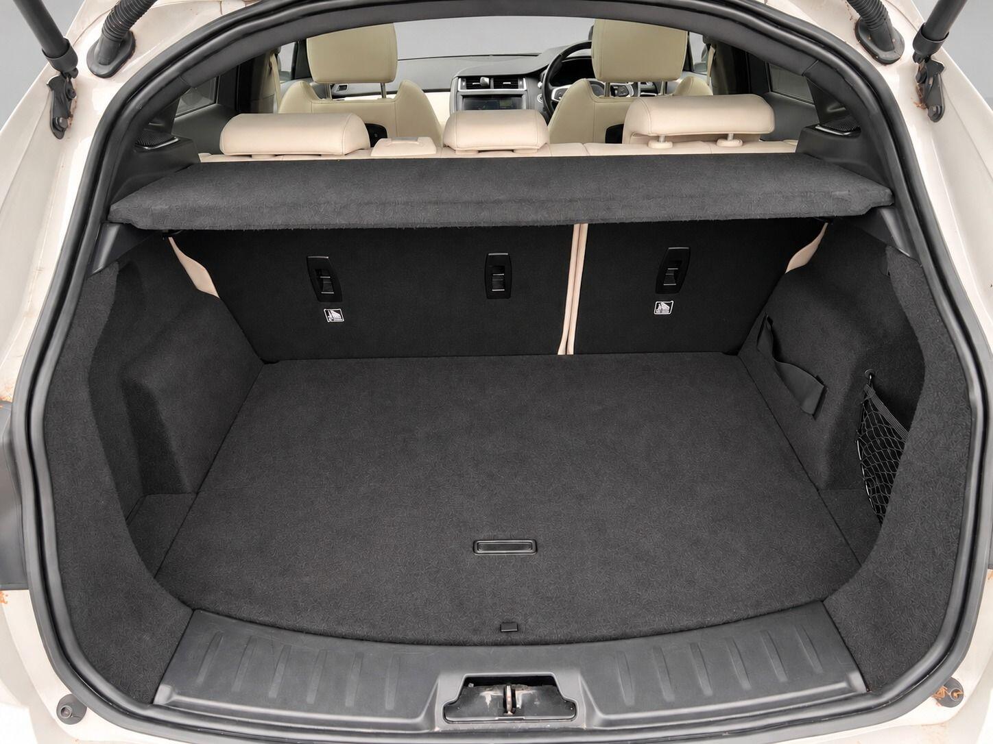 Jaguar E-Pace view 41
