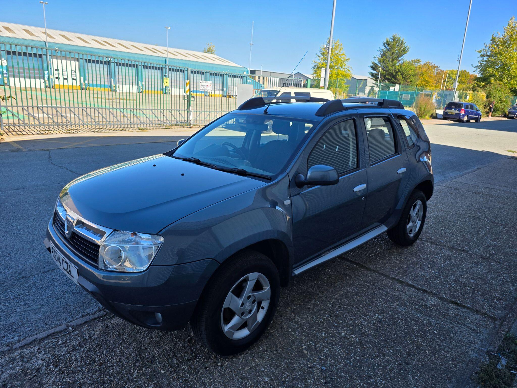 Dacia Duster view 6