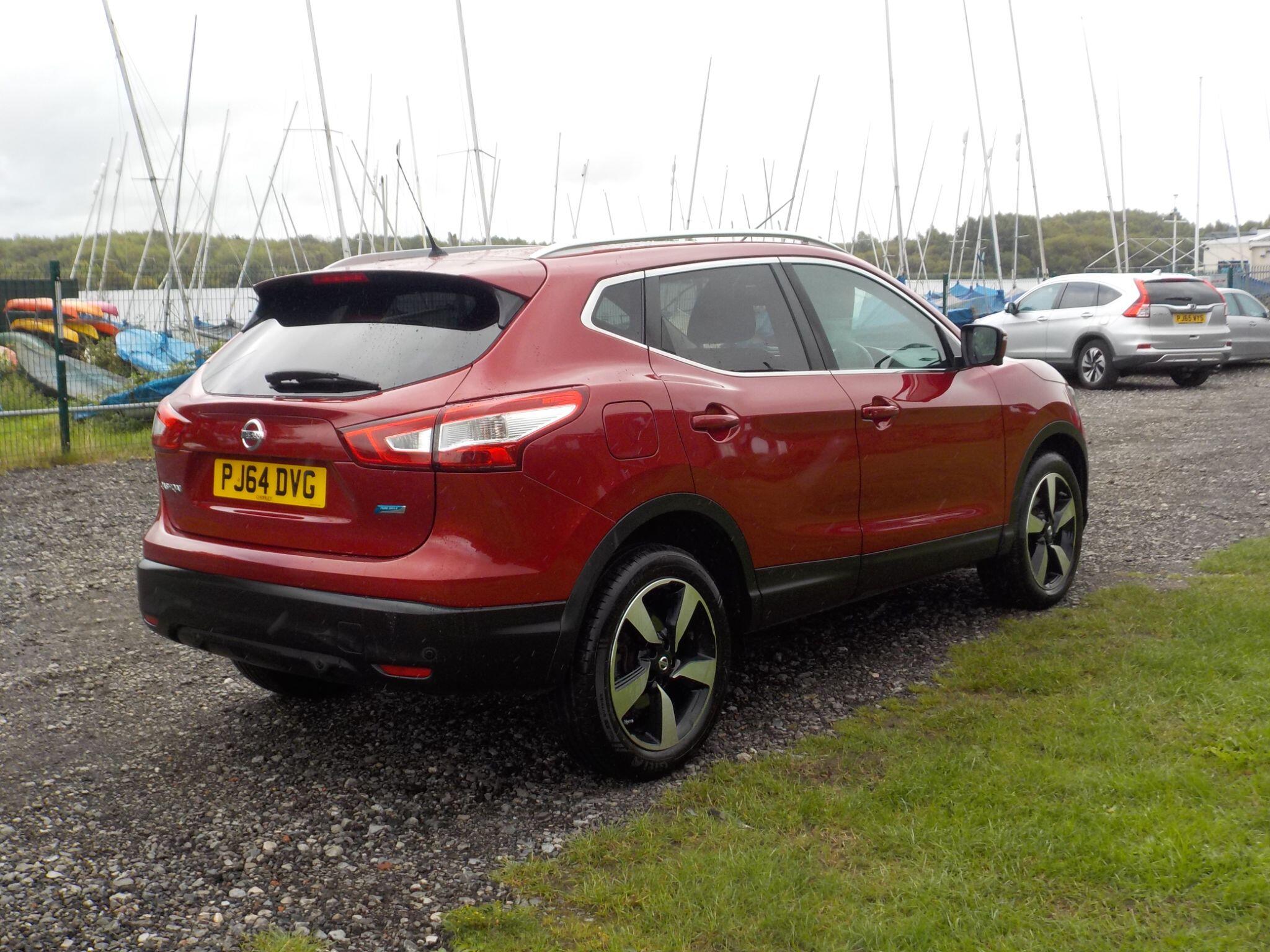 Nissan Qashqai 1.5 dCi n-tec+ 2WD Euro 5 (s/s) 5dr