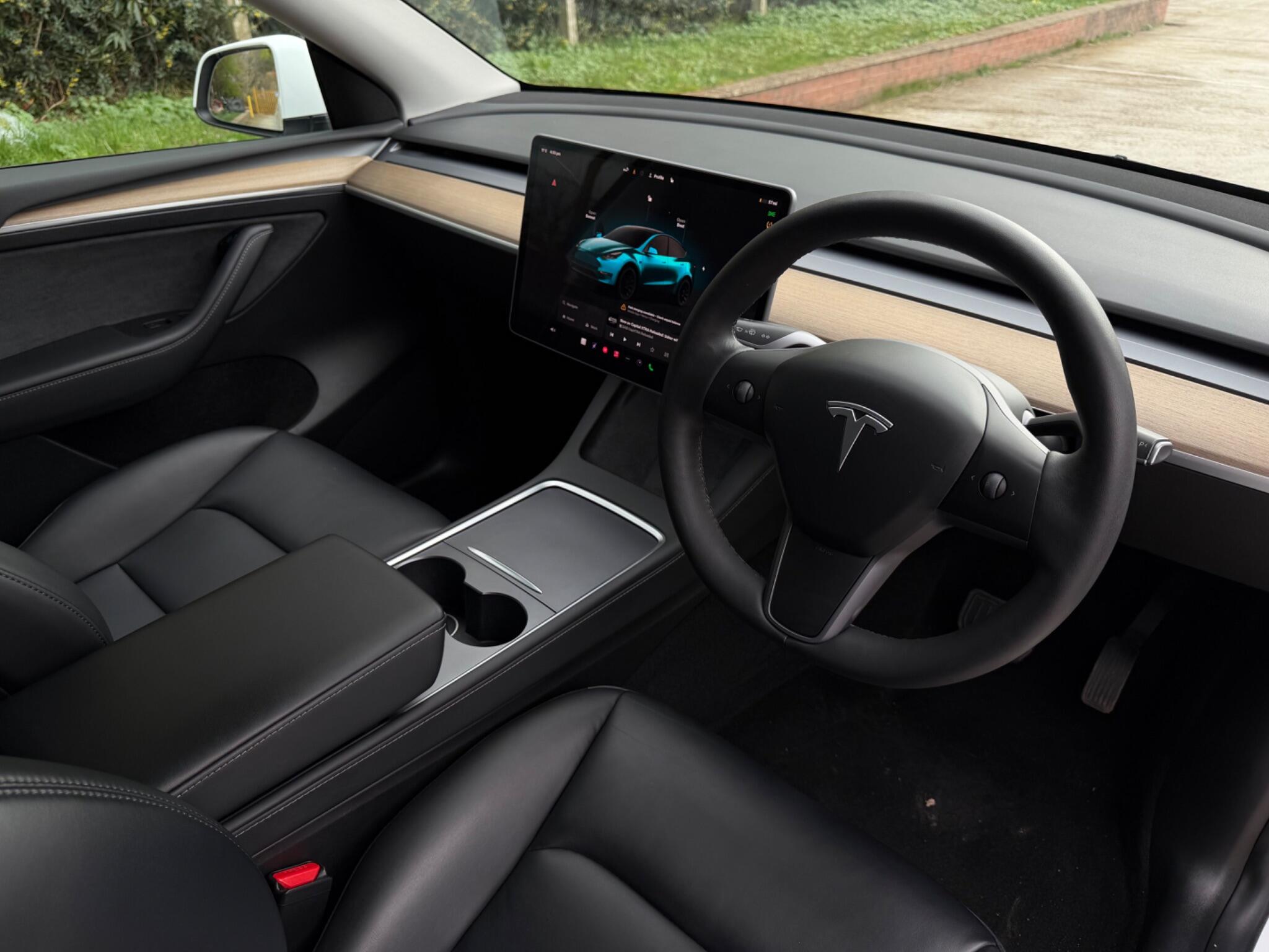 Tesla Model Y view 15