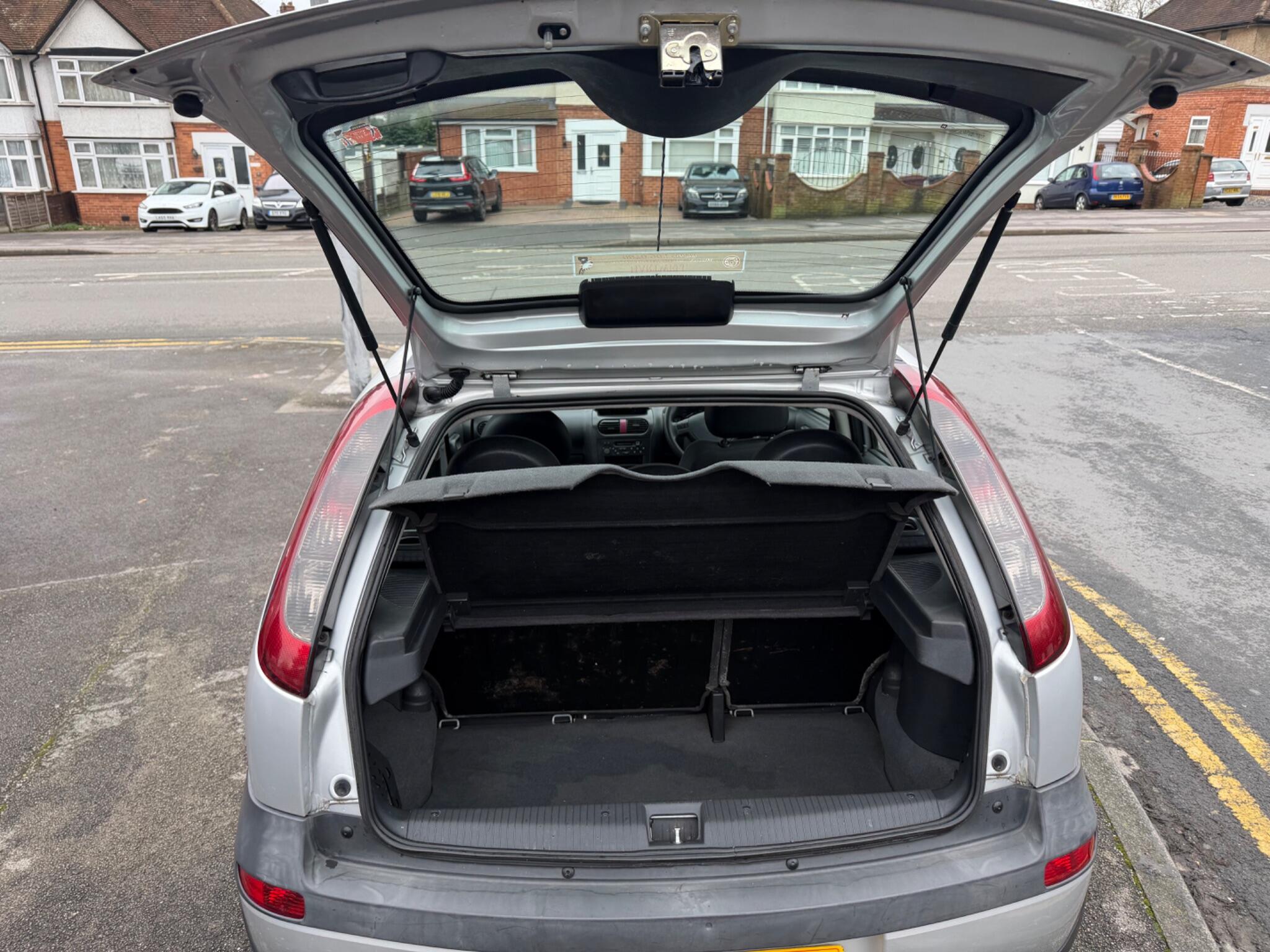 2002 Vauxhall Corsa image 60