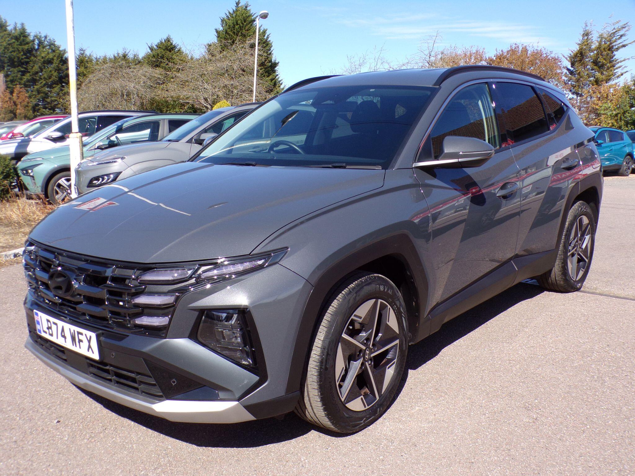 Hyundai Tucson view 4