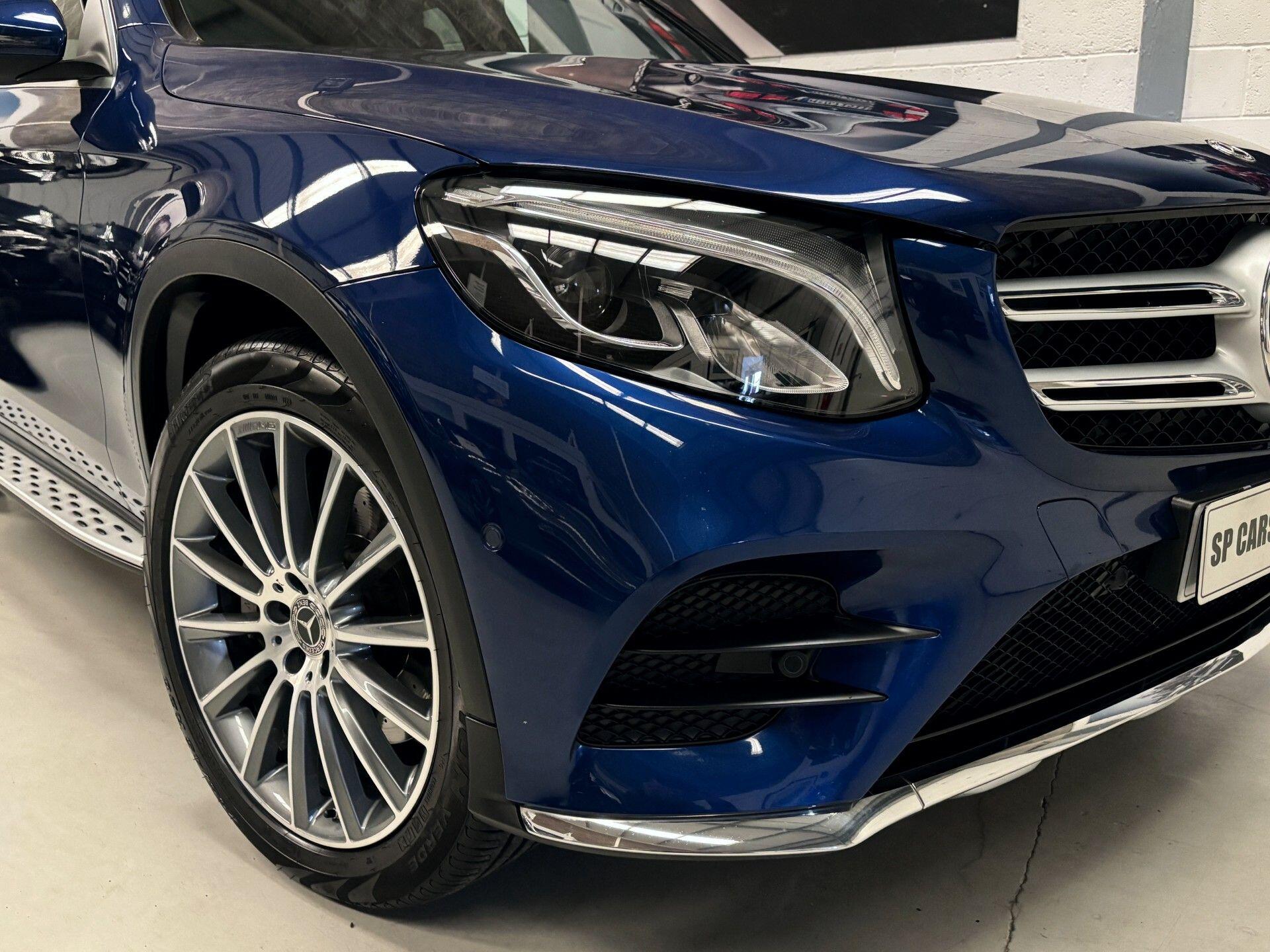 Mercedes-Benz GLC view 32