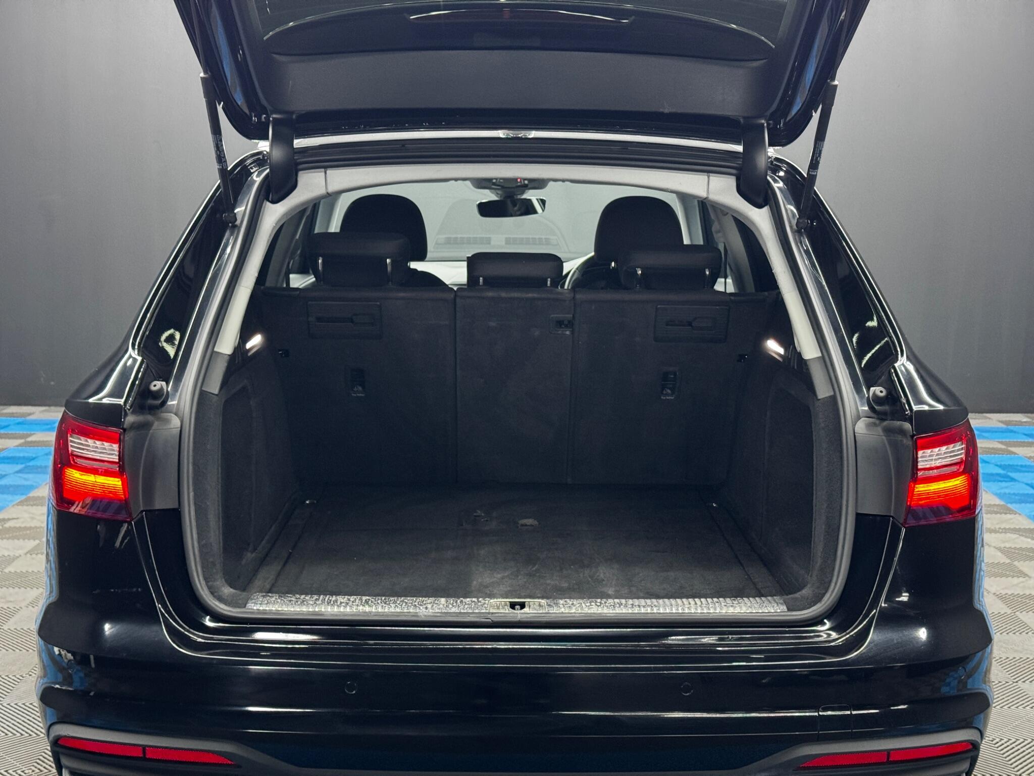 Audi A4 view 41