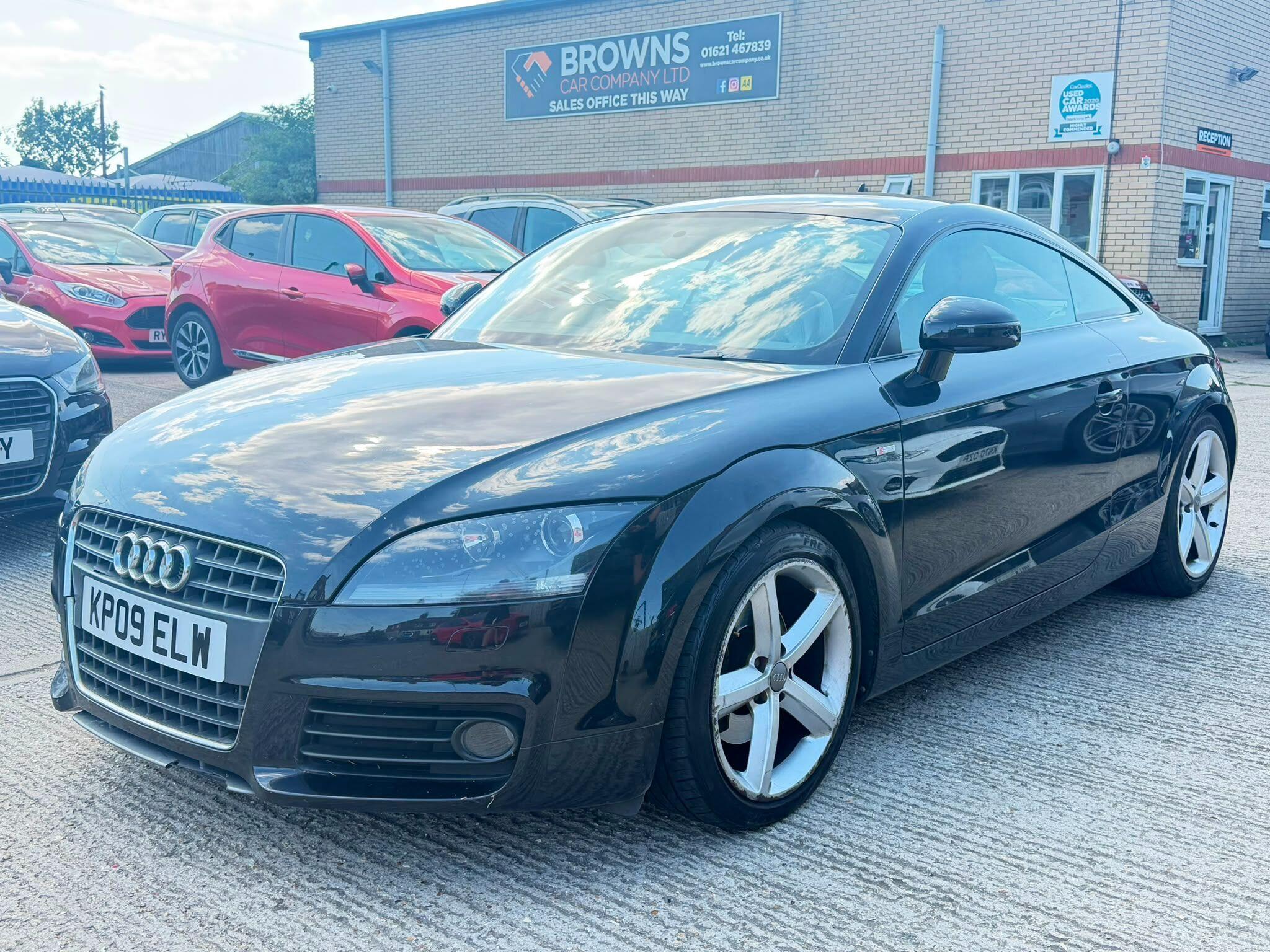 Audi TT view 7