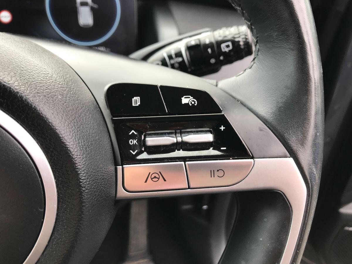 Hyundai Tucson view 25