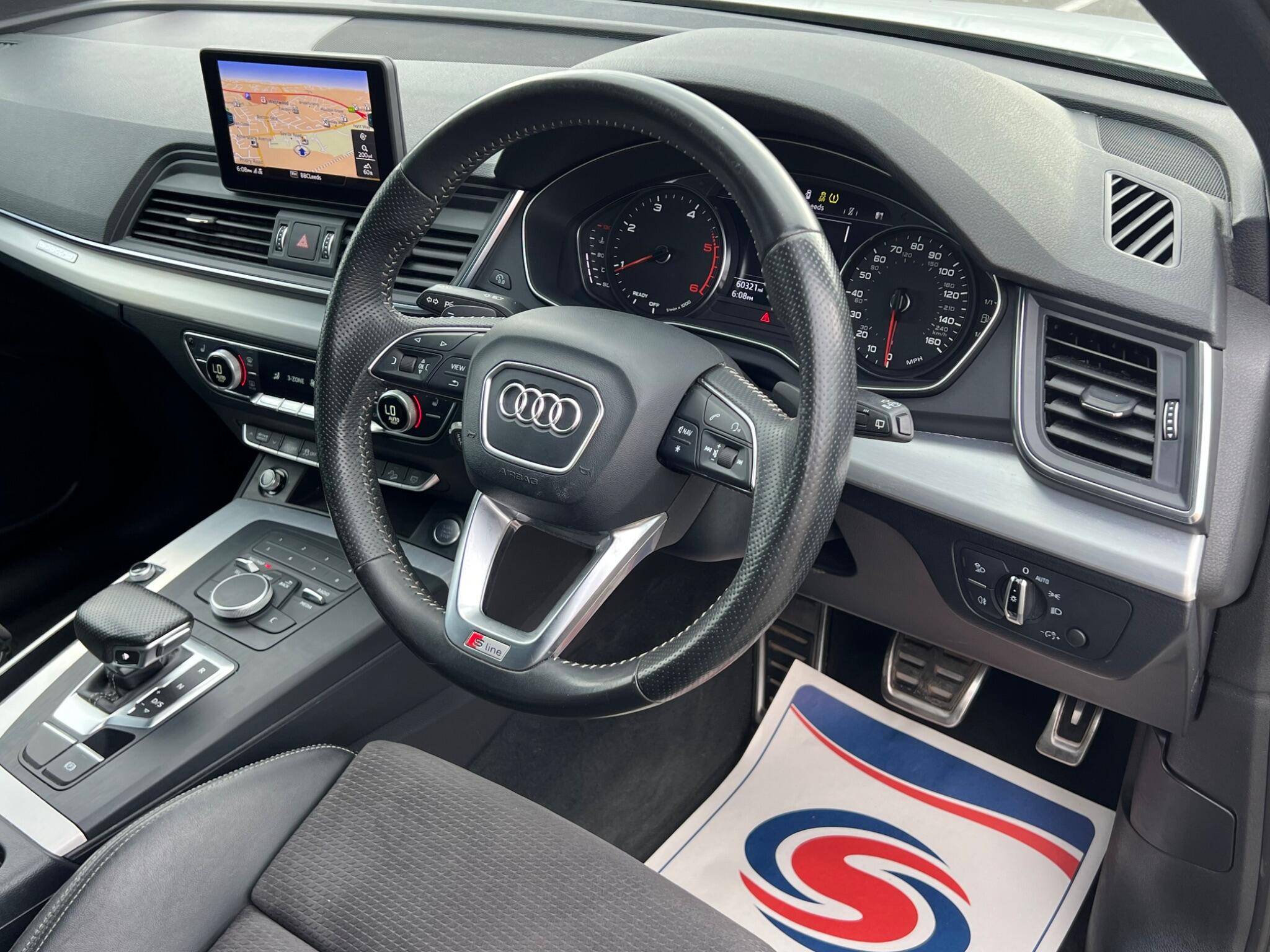 Audi Q5 view 36