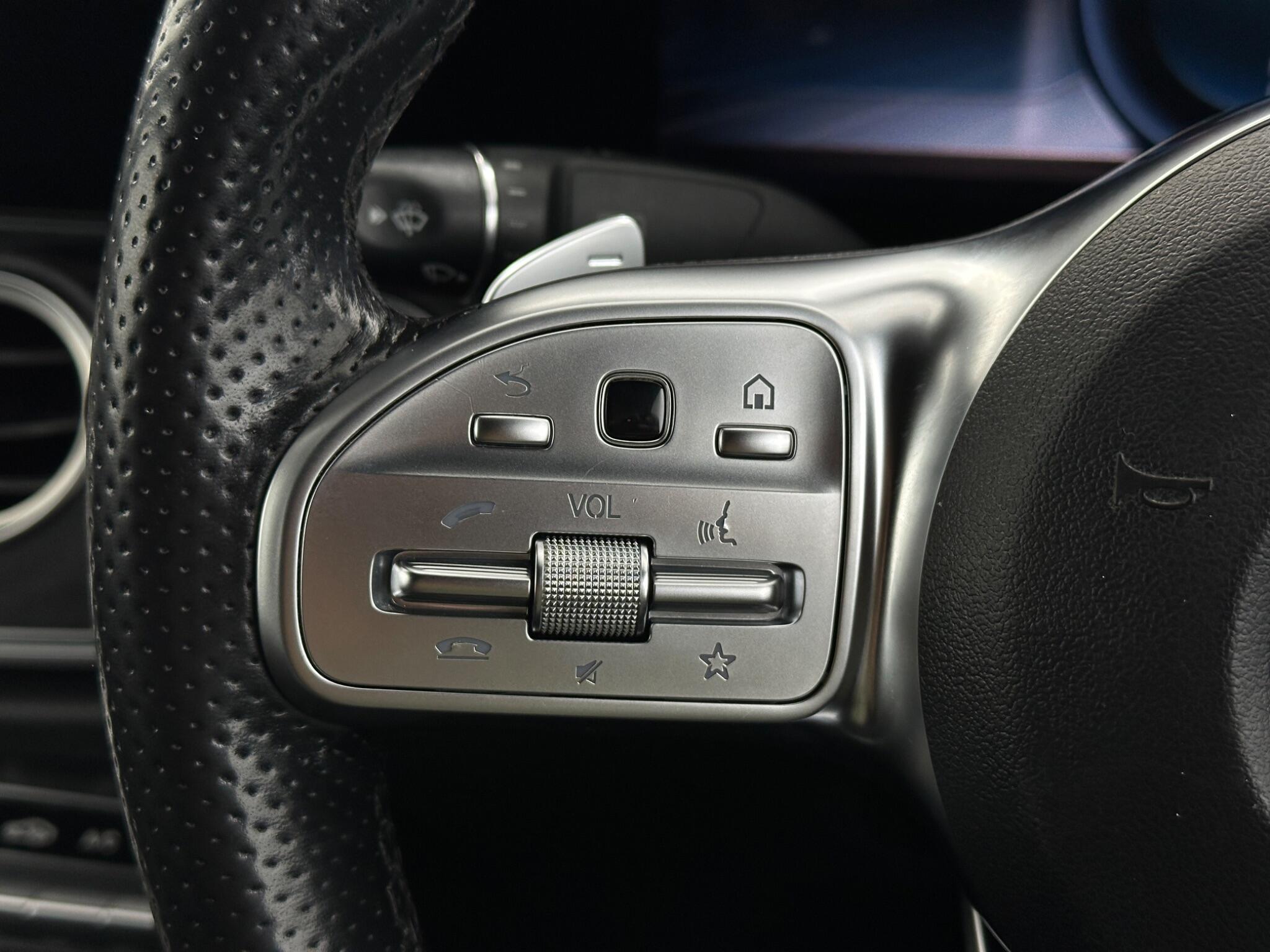 Mercedes-Benz E-Class view 15