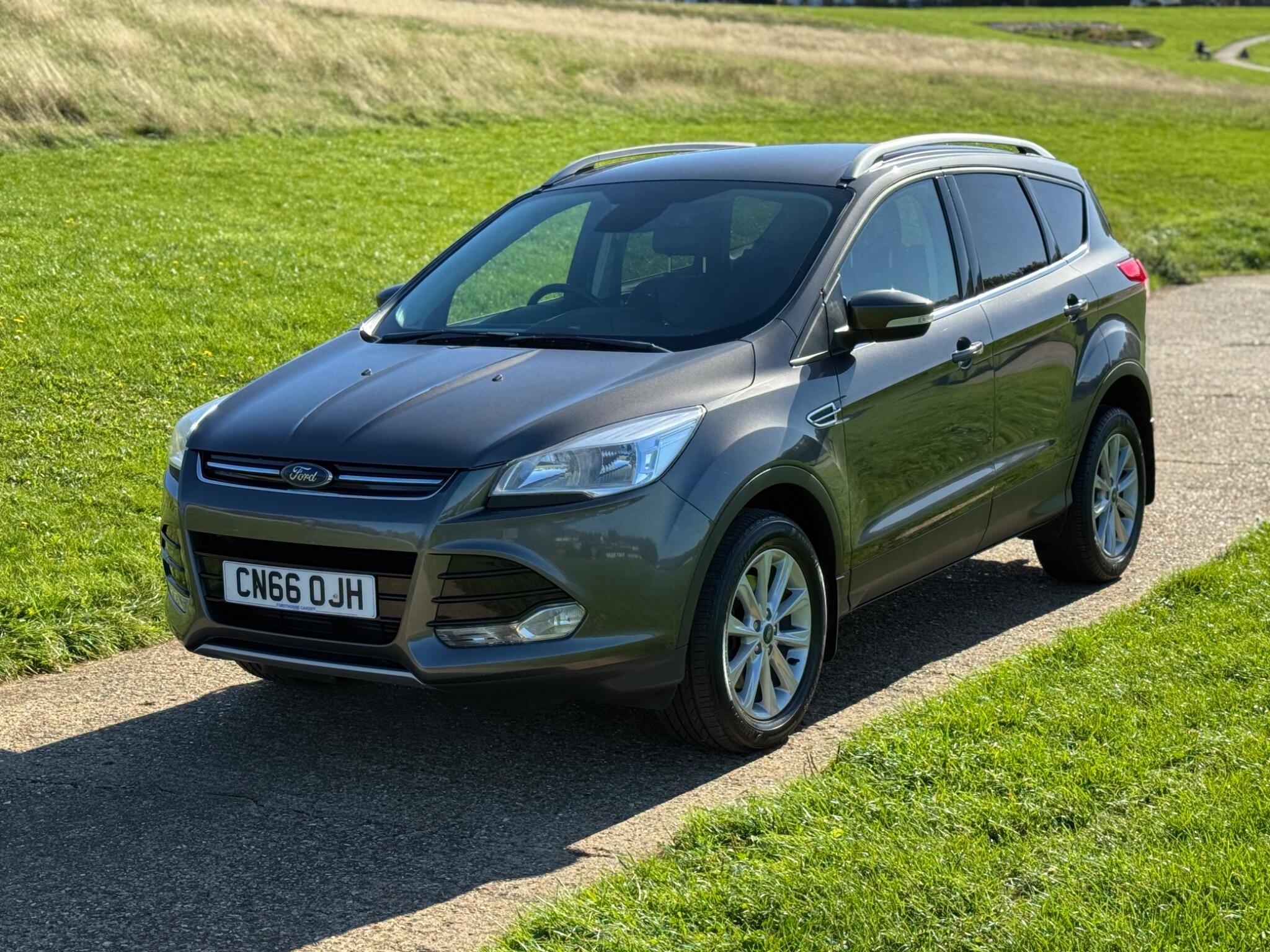 2016 Ford Kuga 2.0 TDCi Titanium 2WD Euro 6 (s/s) 5dr • 49,000 miles image 11