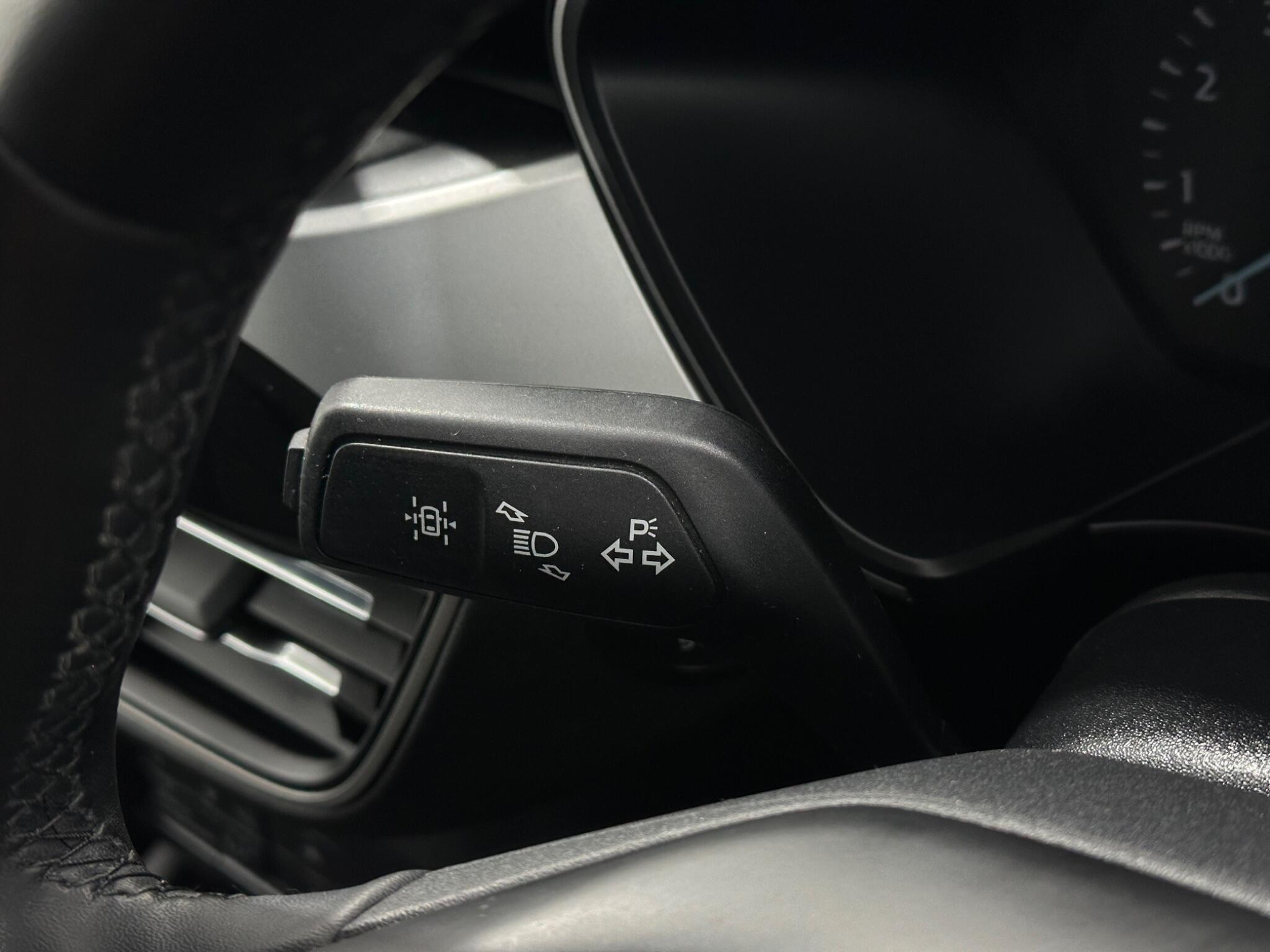Ford Kuga view 14