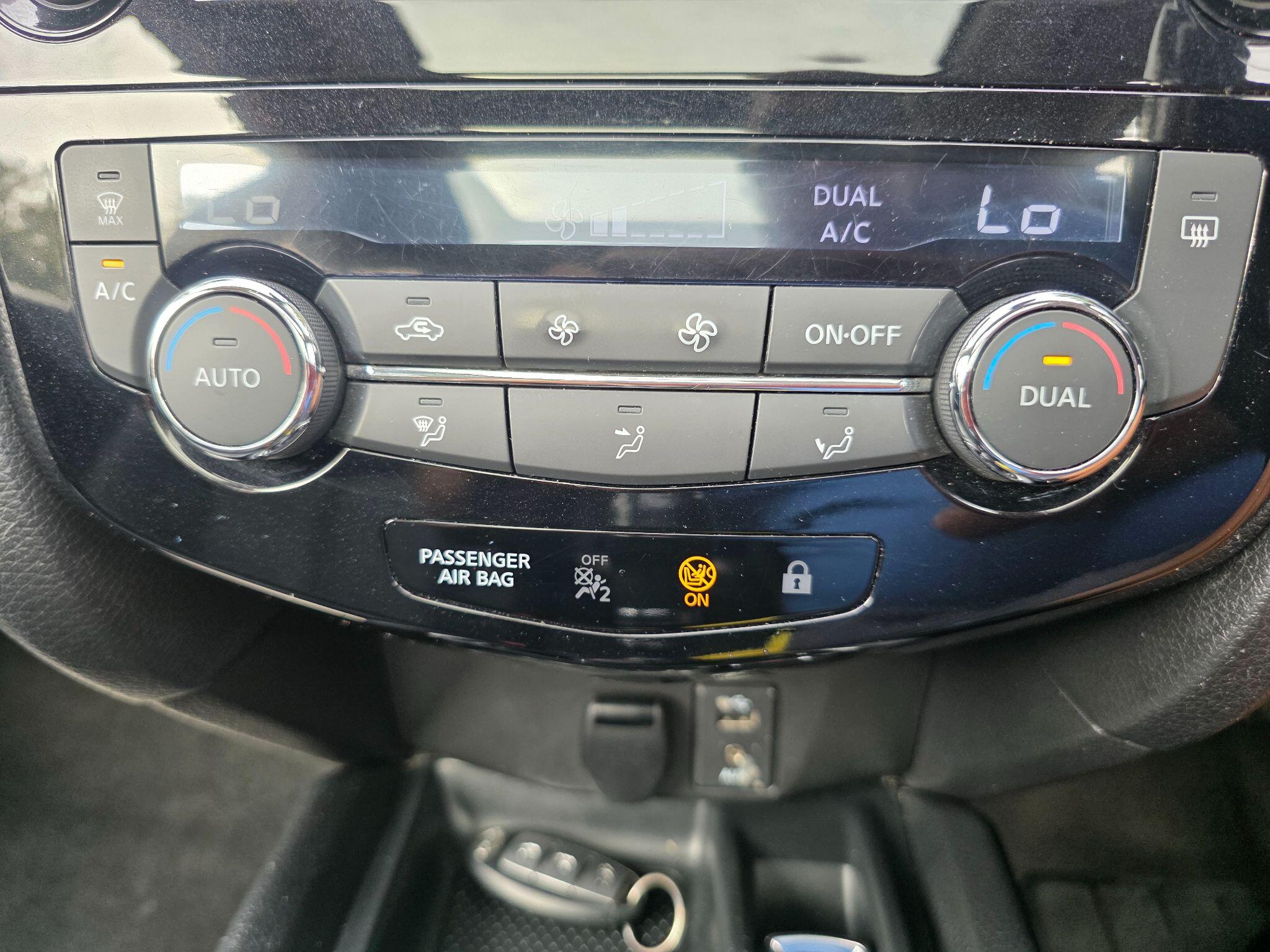 Nissan X-Trail view 22