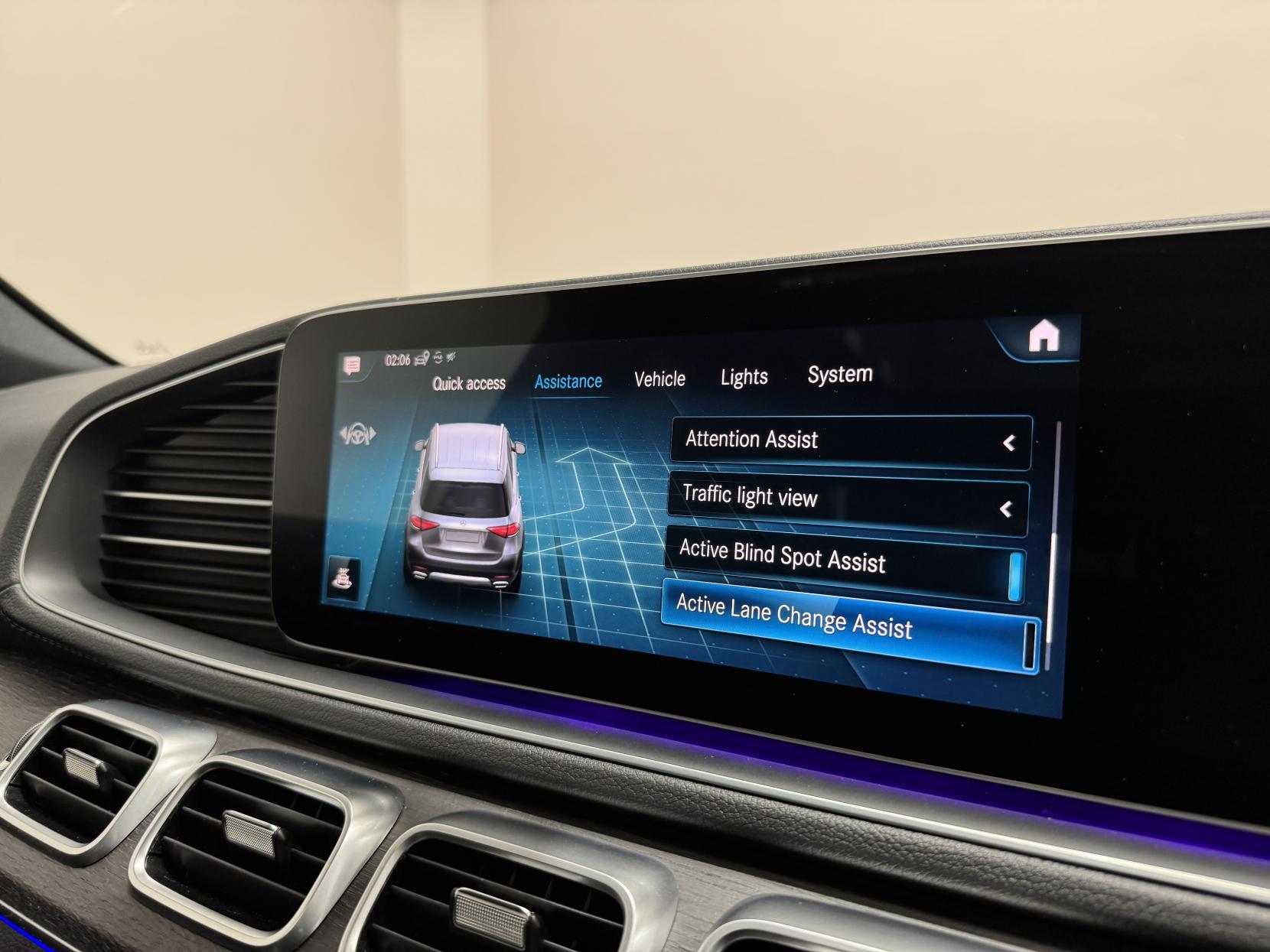 Mercedes-Benz Gle view 38