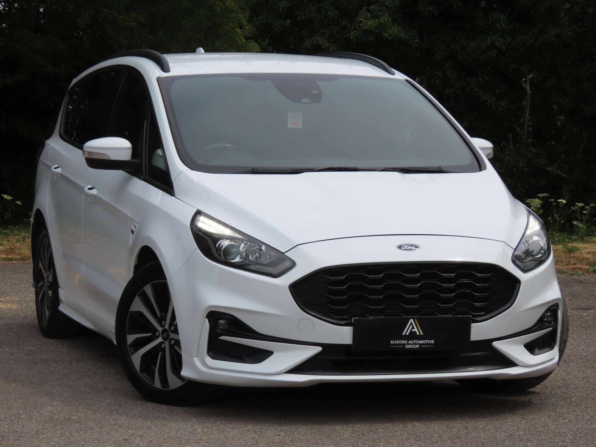 Ford S-Max view 3