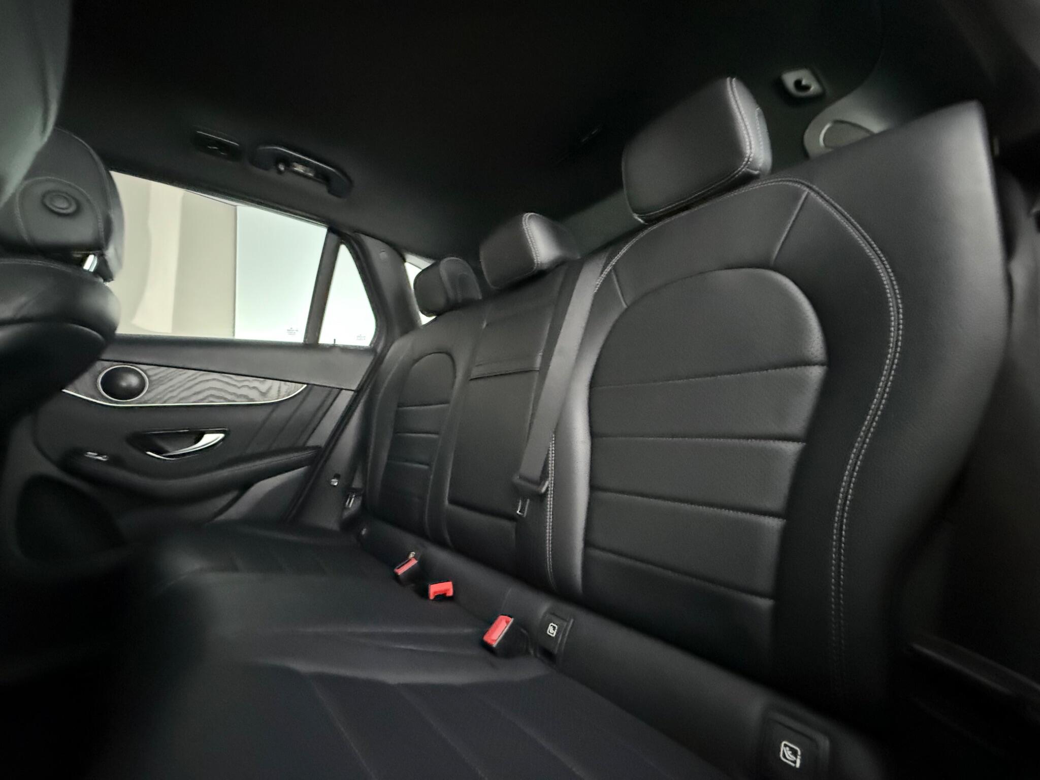 Mercedes-Benz GLC view 30