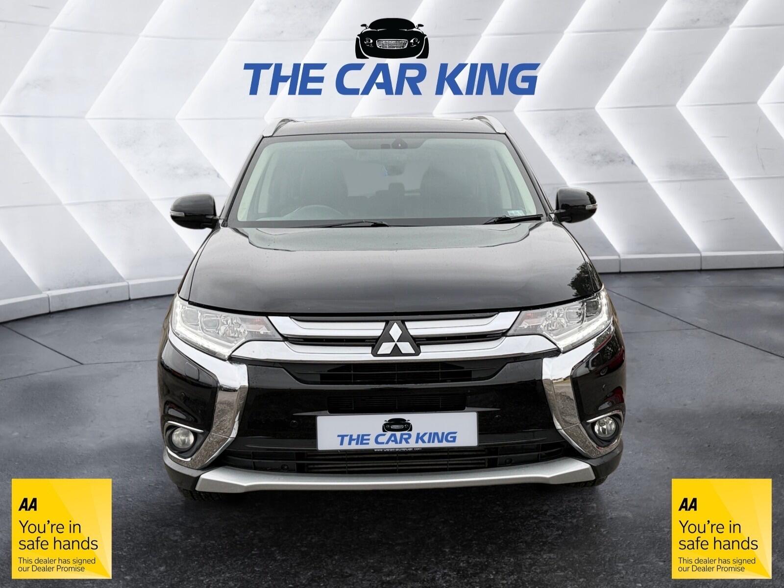 Mitsubishi Outlander view 2