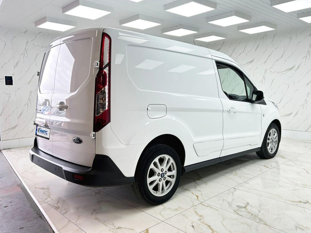 Ford Transit Connect view 12