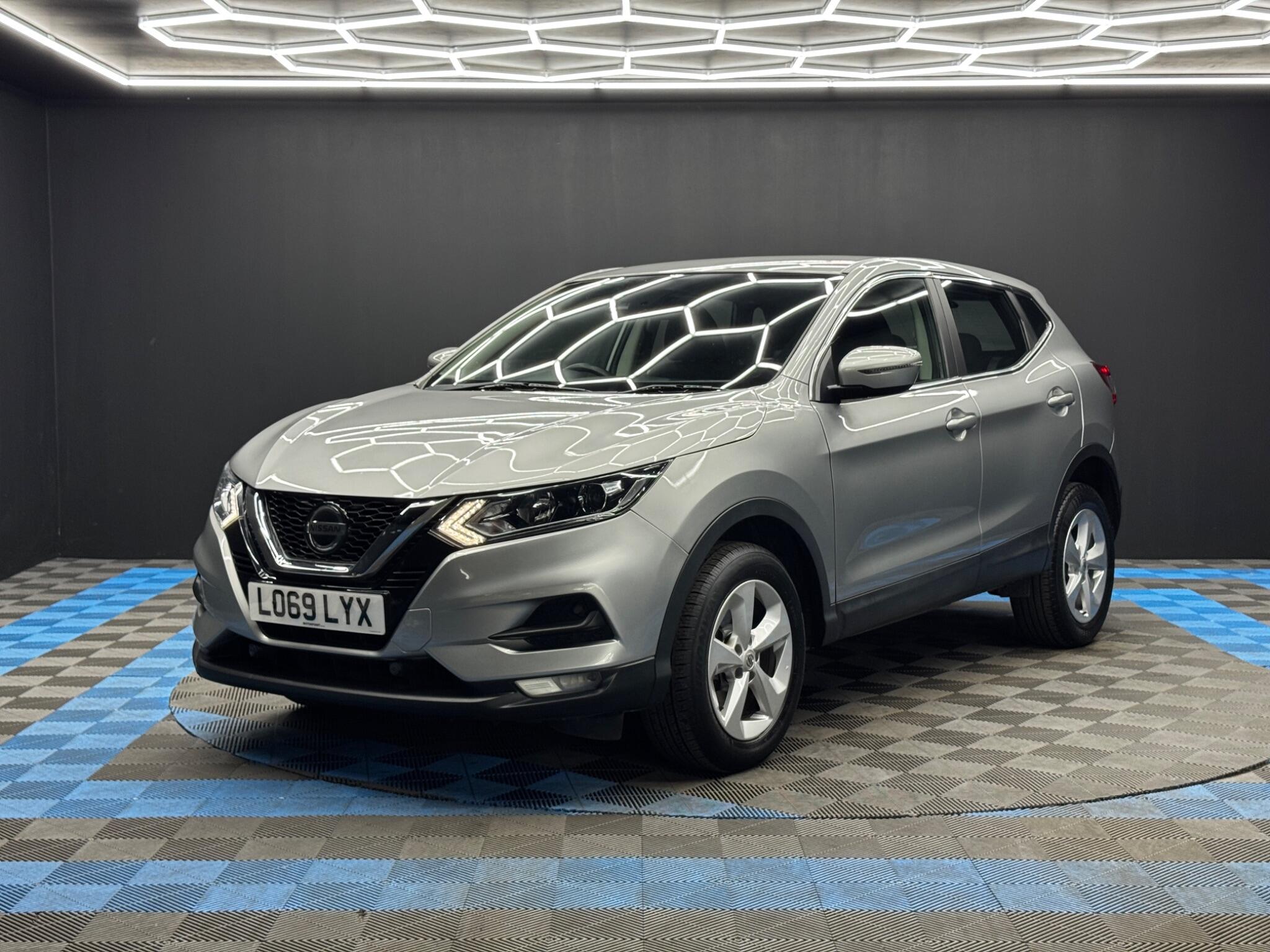 Nissan Qashqai view 3