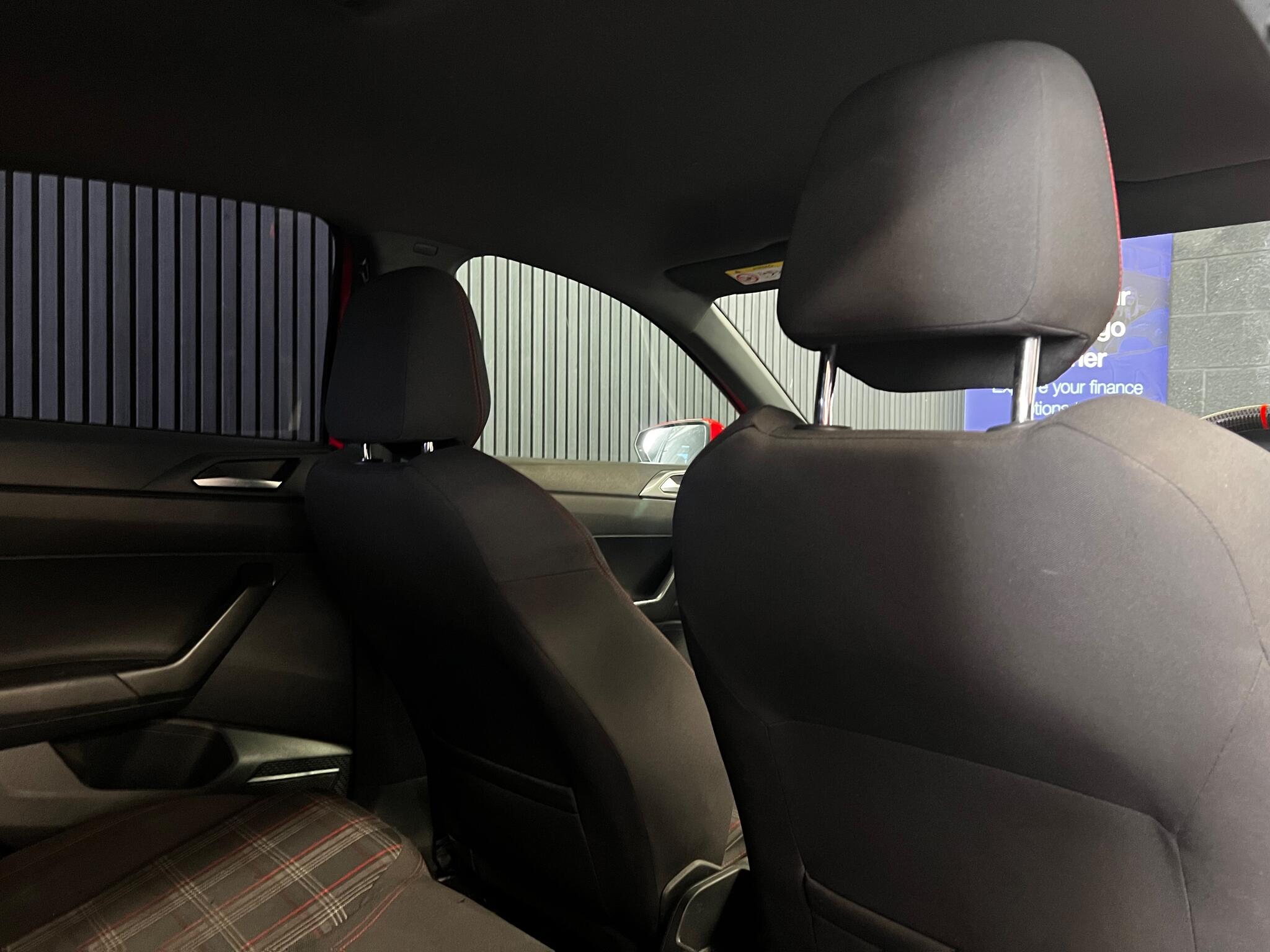Volkswagen Polo view 15