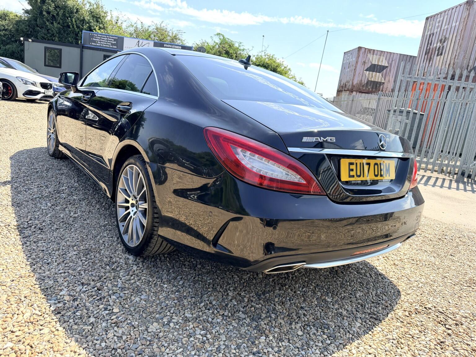 Mercedes-Benz CLS view 8