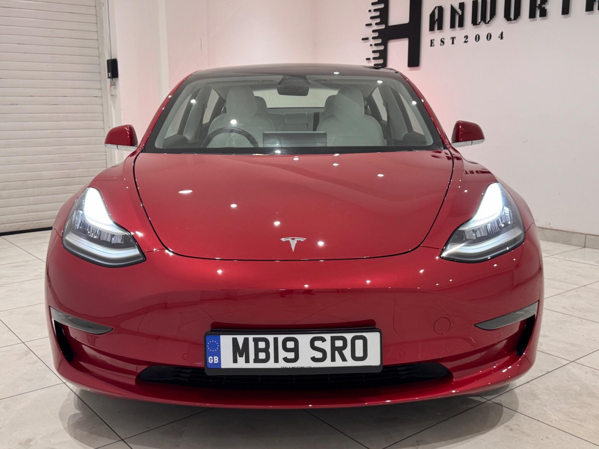 Tesla Model 3 view 6