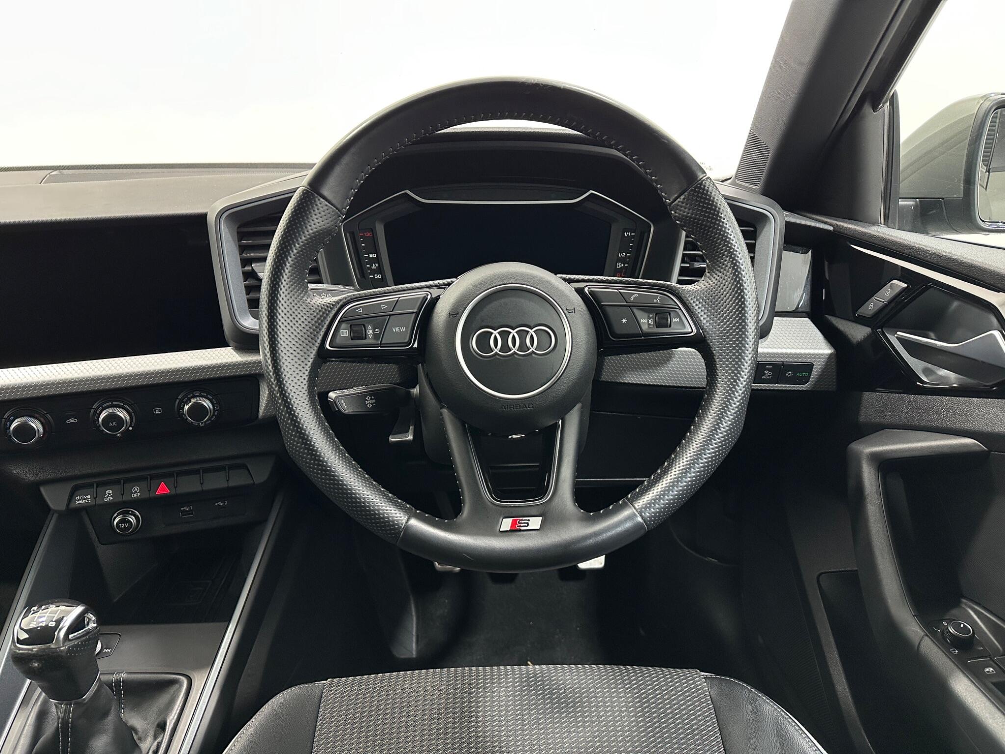 Audi A1 view 13