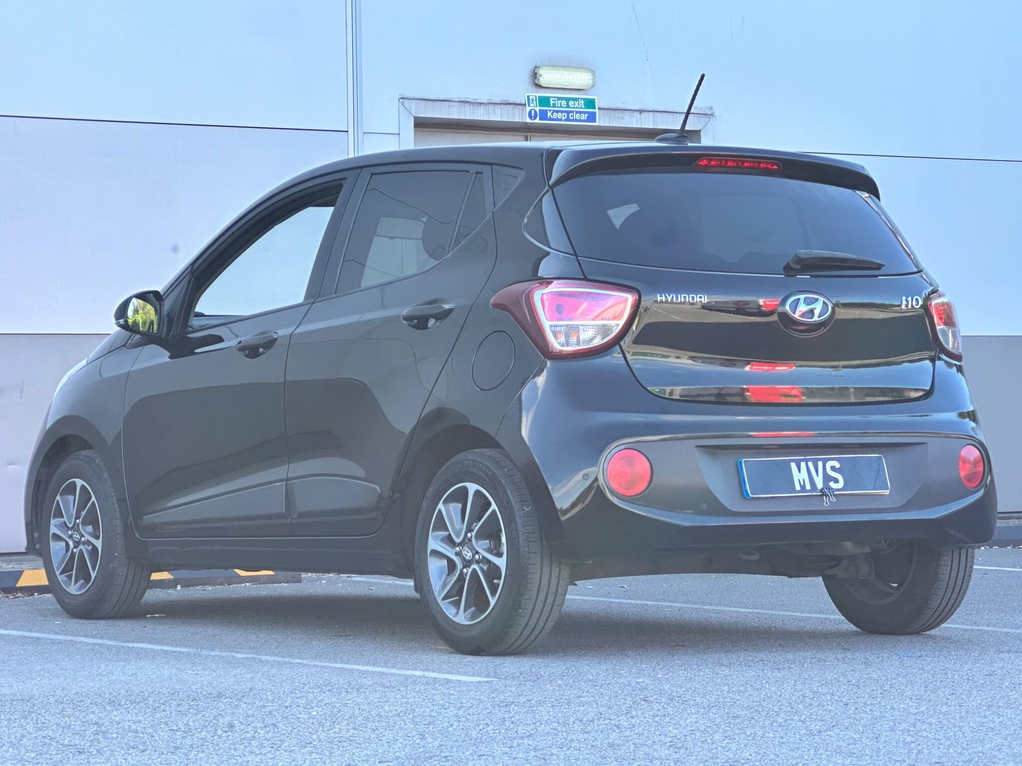 Hyundai I10 view 5