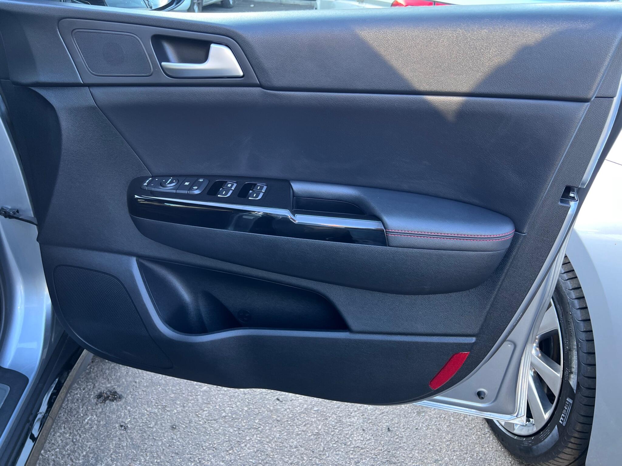 Kia Sportage view 16