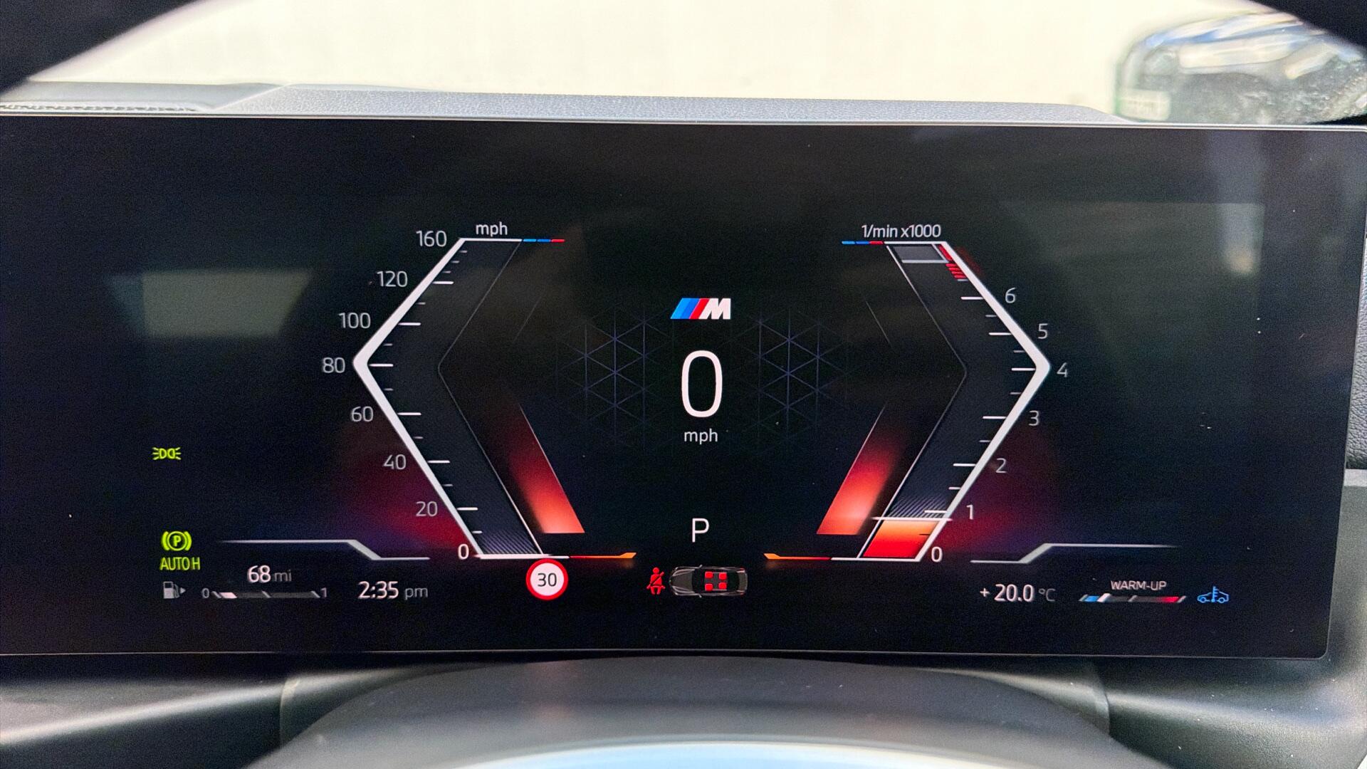 BMW 2 Series view 64