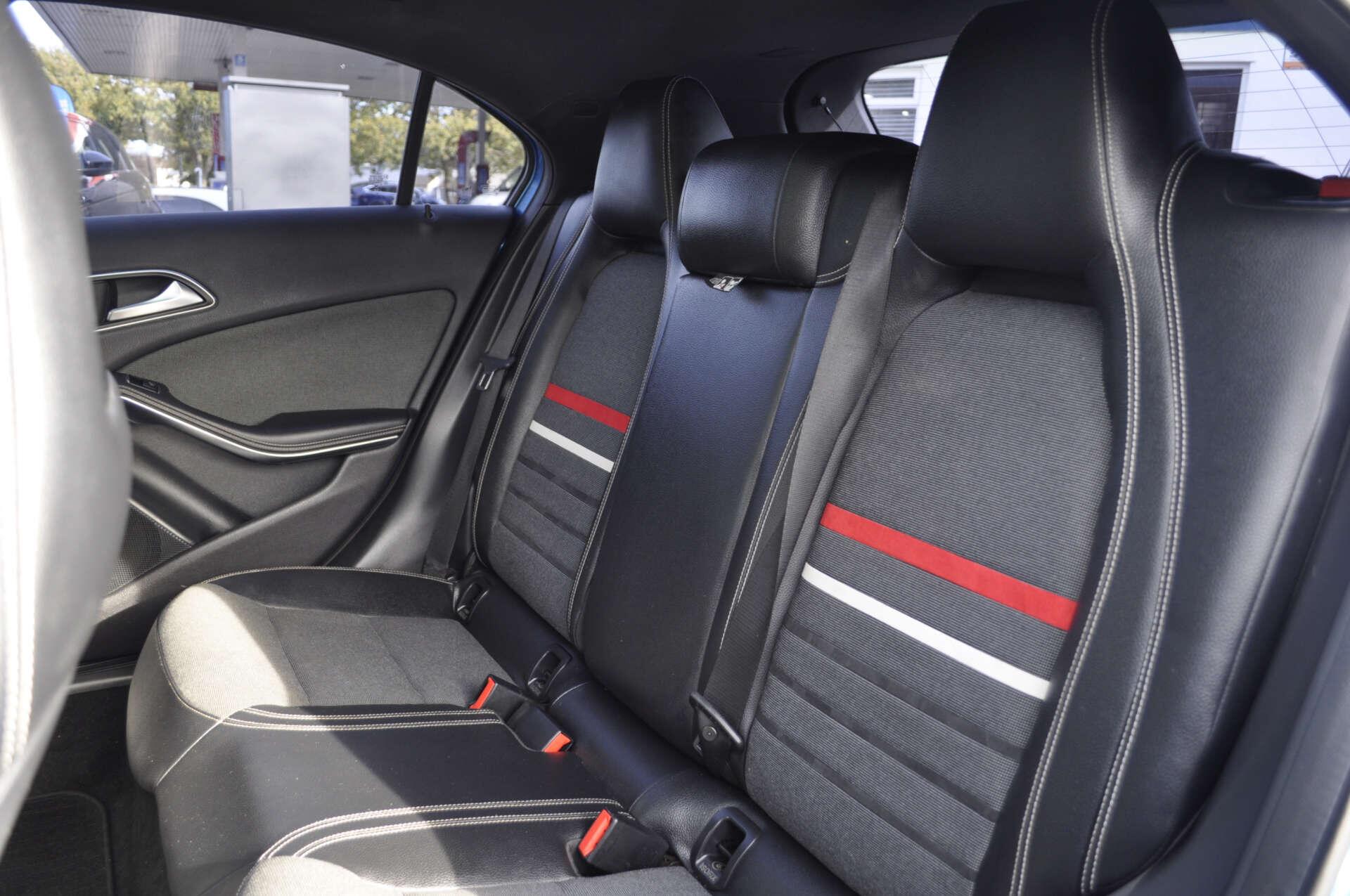 Mercedes-Benz A-Class view 12