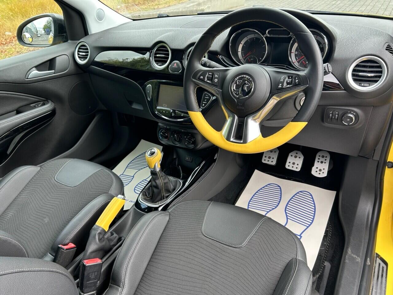 Vauxhall Adam view 3