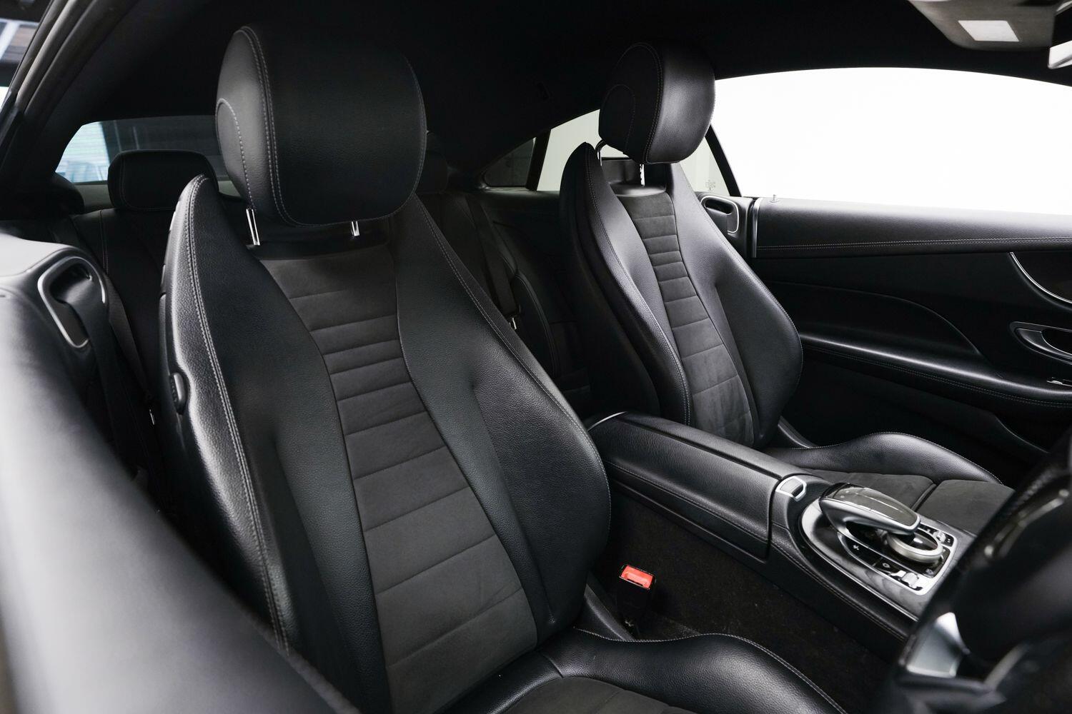 Mercedes-Benz E Class view 9