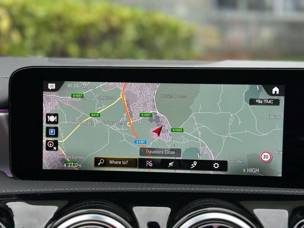 Mercedes-Benz Cla view 48