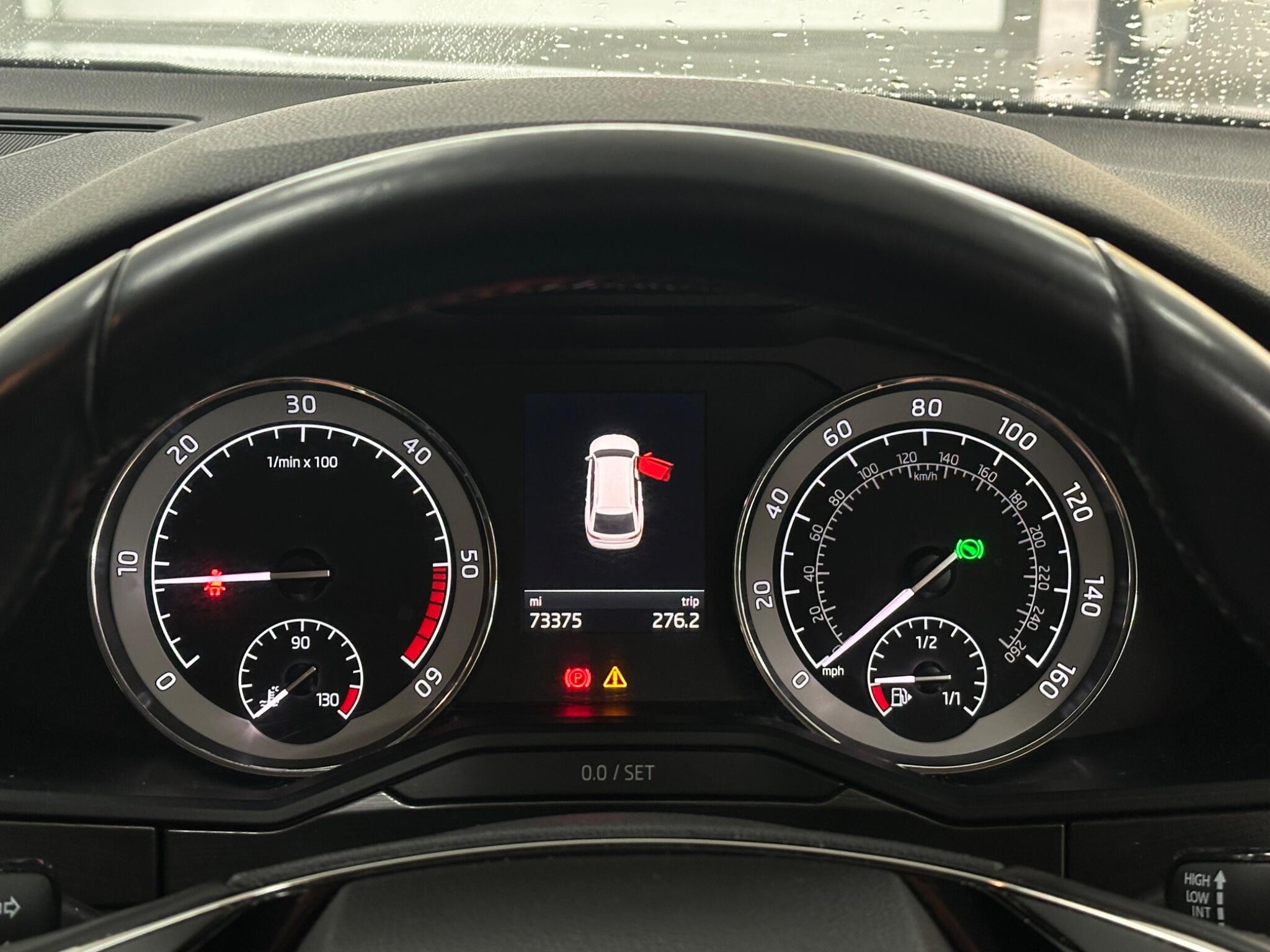 Skoda Superb view 28