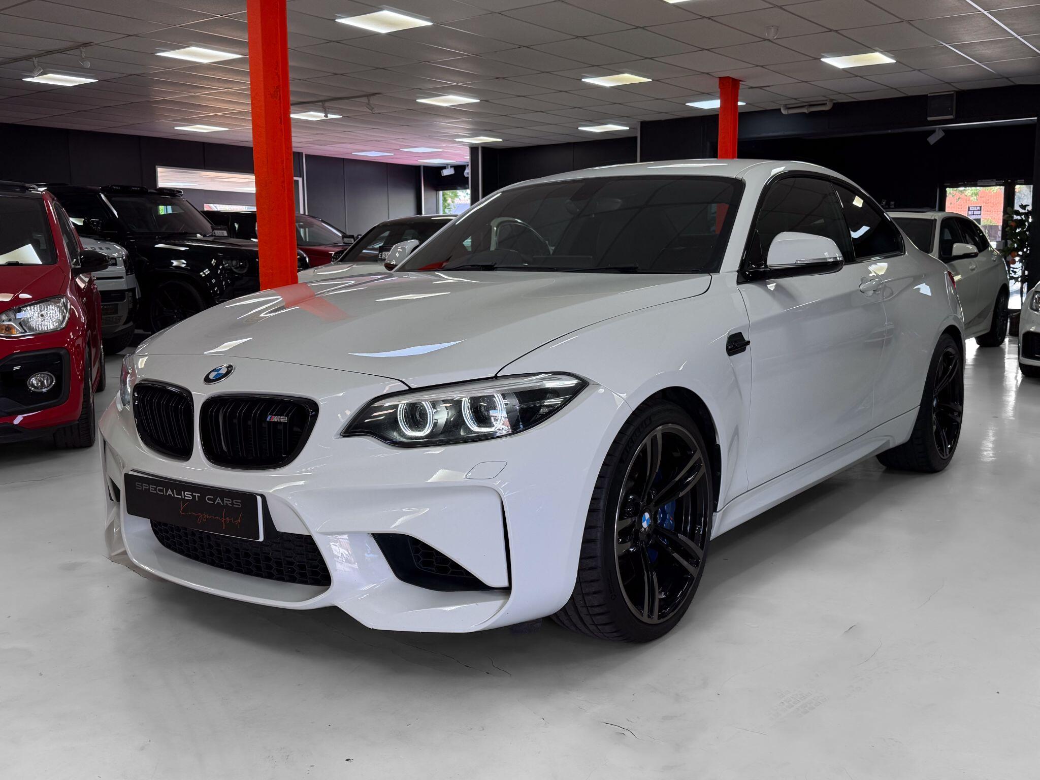 BMW M2 view 11