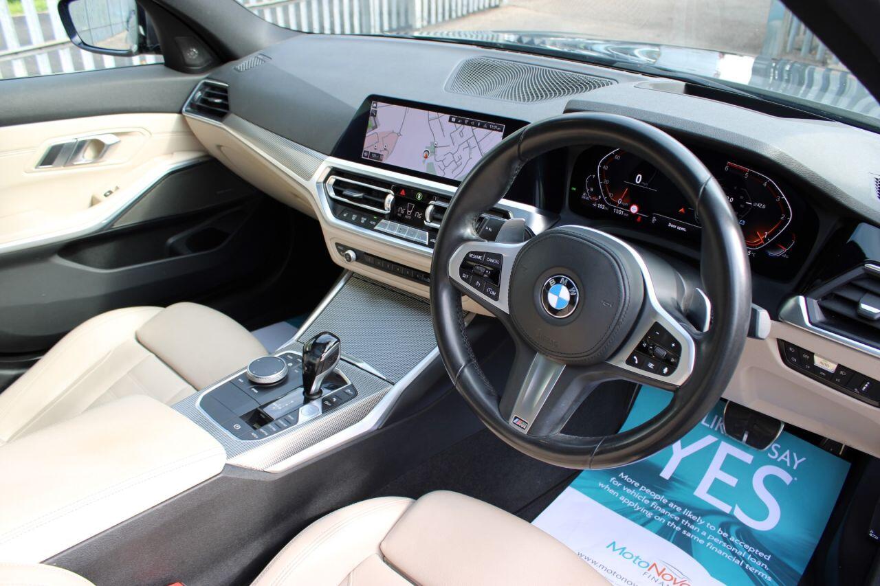 BMW 3 Series view 2