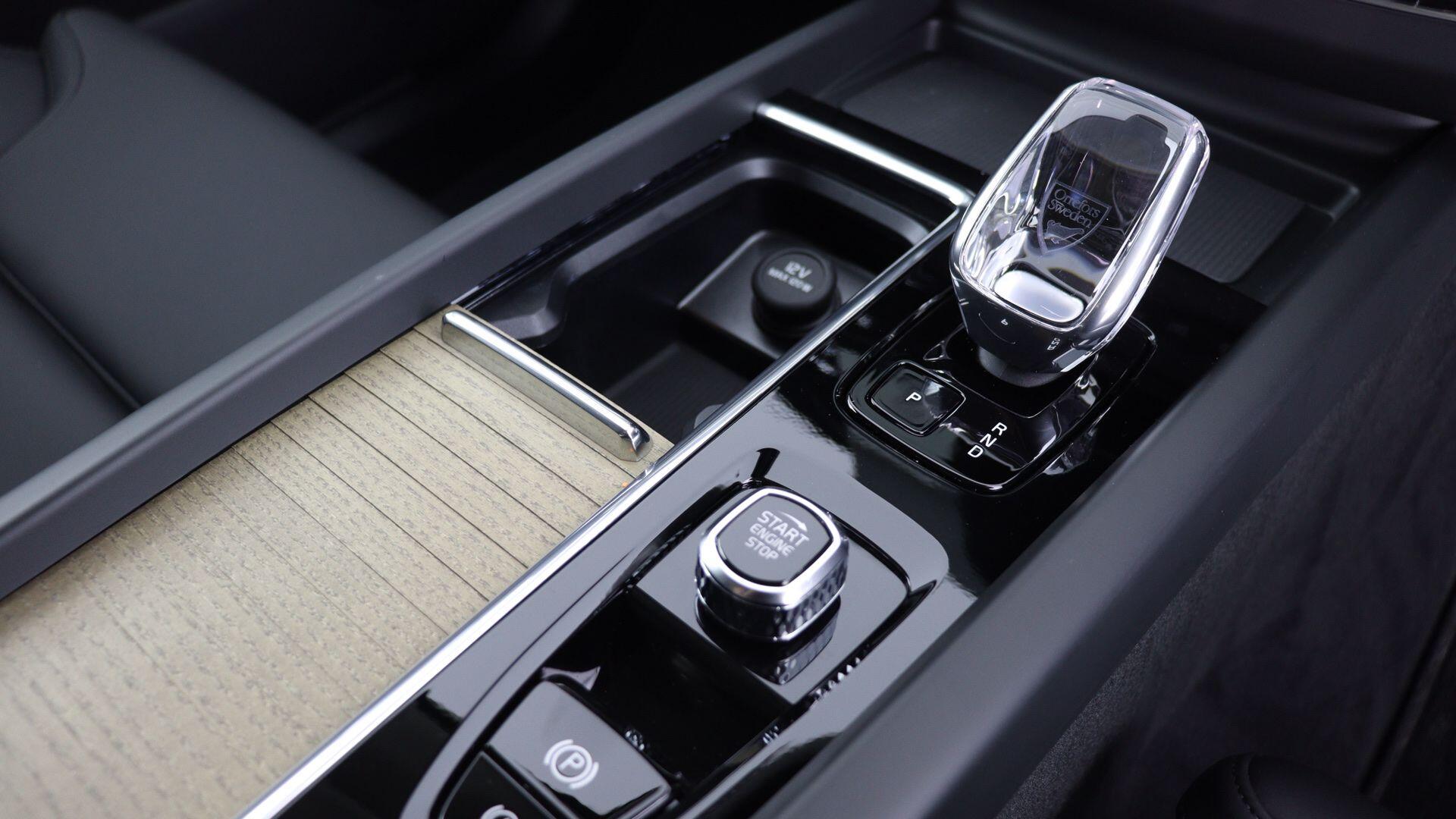 Volvo XC60 view 33