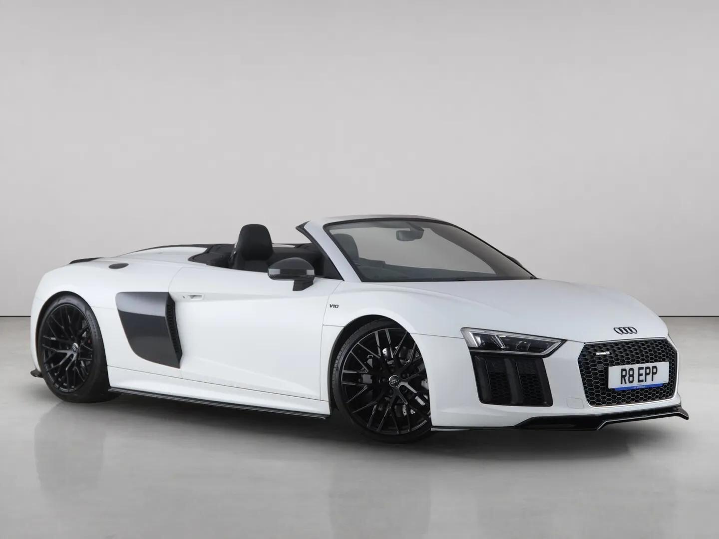 2017 Audi R8 in White for sale