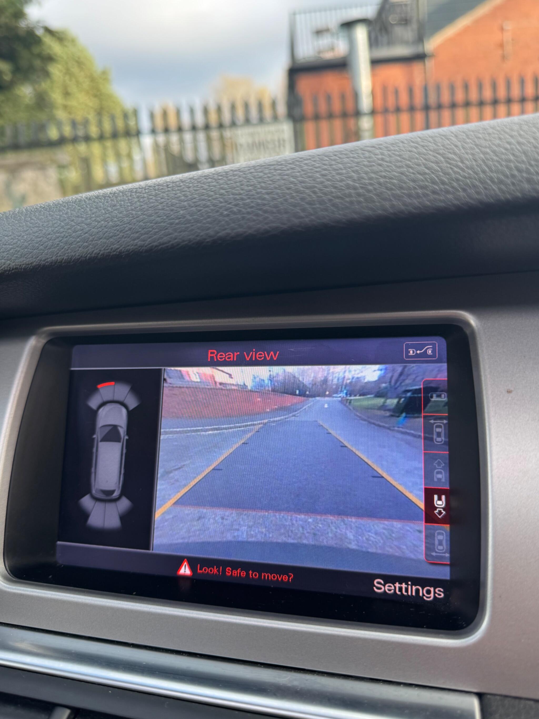 2014 Audi Q7 3.0 TDI V6 S line Sport Edition Tiptronic quattro Euro 5 (s/s) 5dr image 68