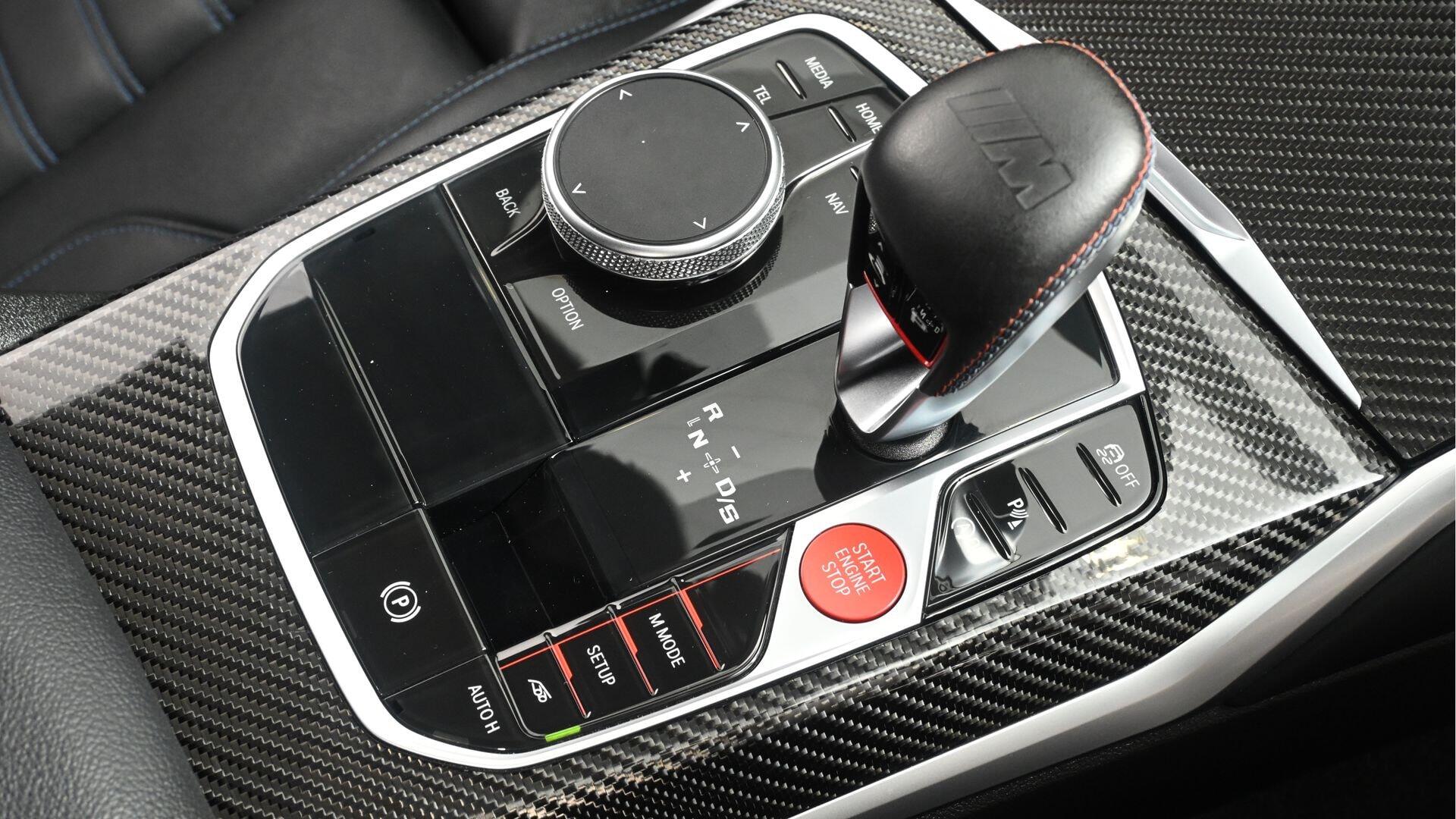 BMW M2 view 10